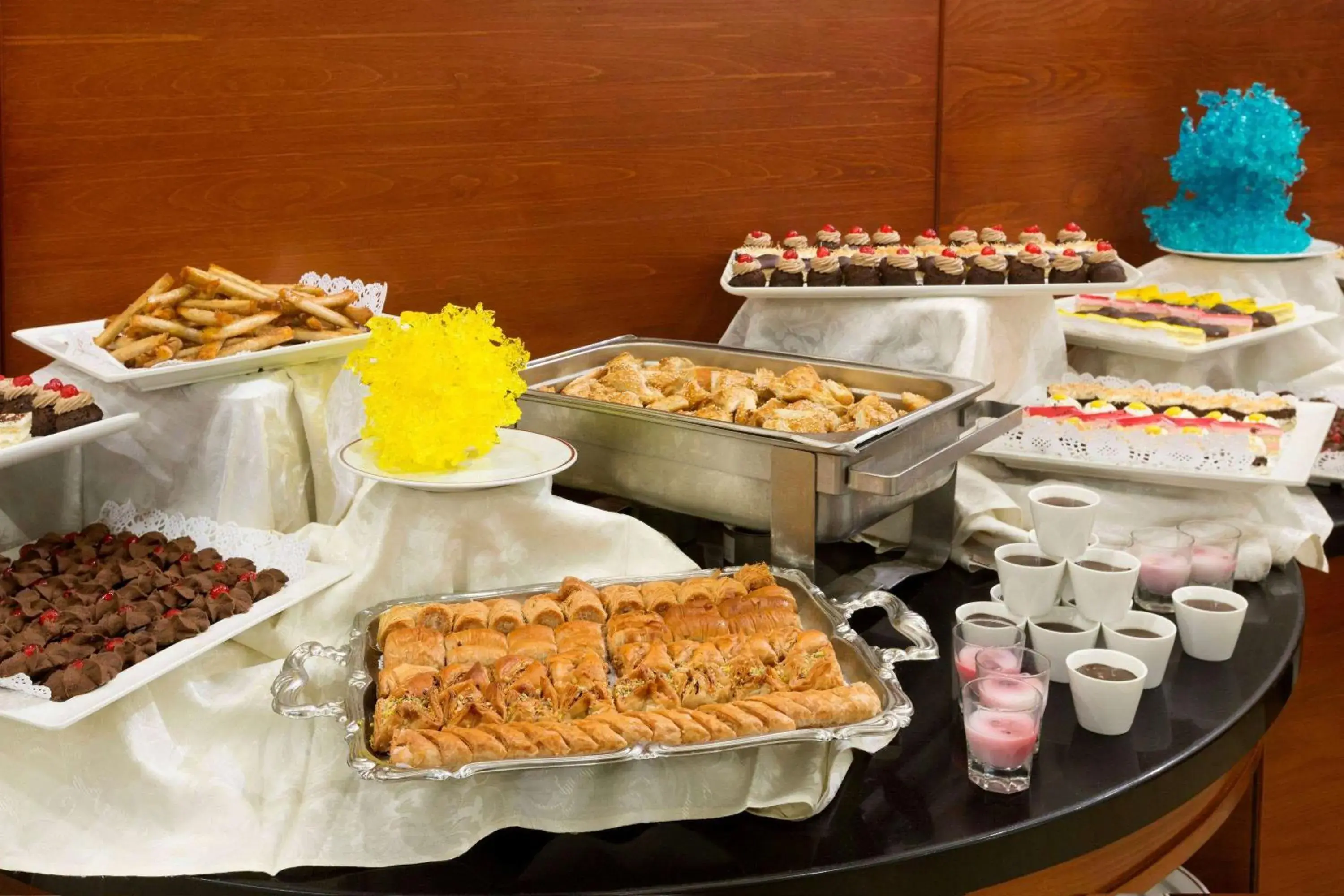 Restaurant/places to eat in Ramada Jerusalem Hotel Restaurant/places to eat in Ramada Jerusalem Hotel