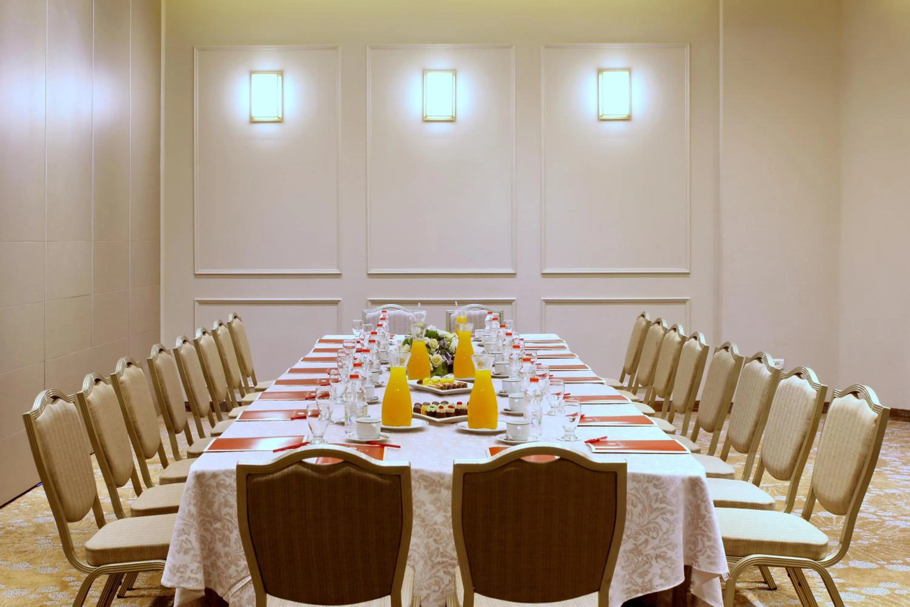 Meeting/conference room in Ramada Jerusalem Hotel