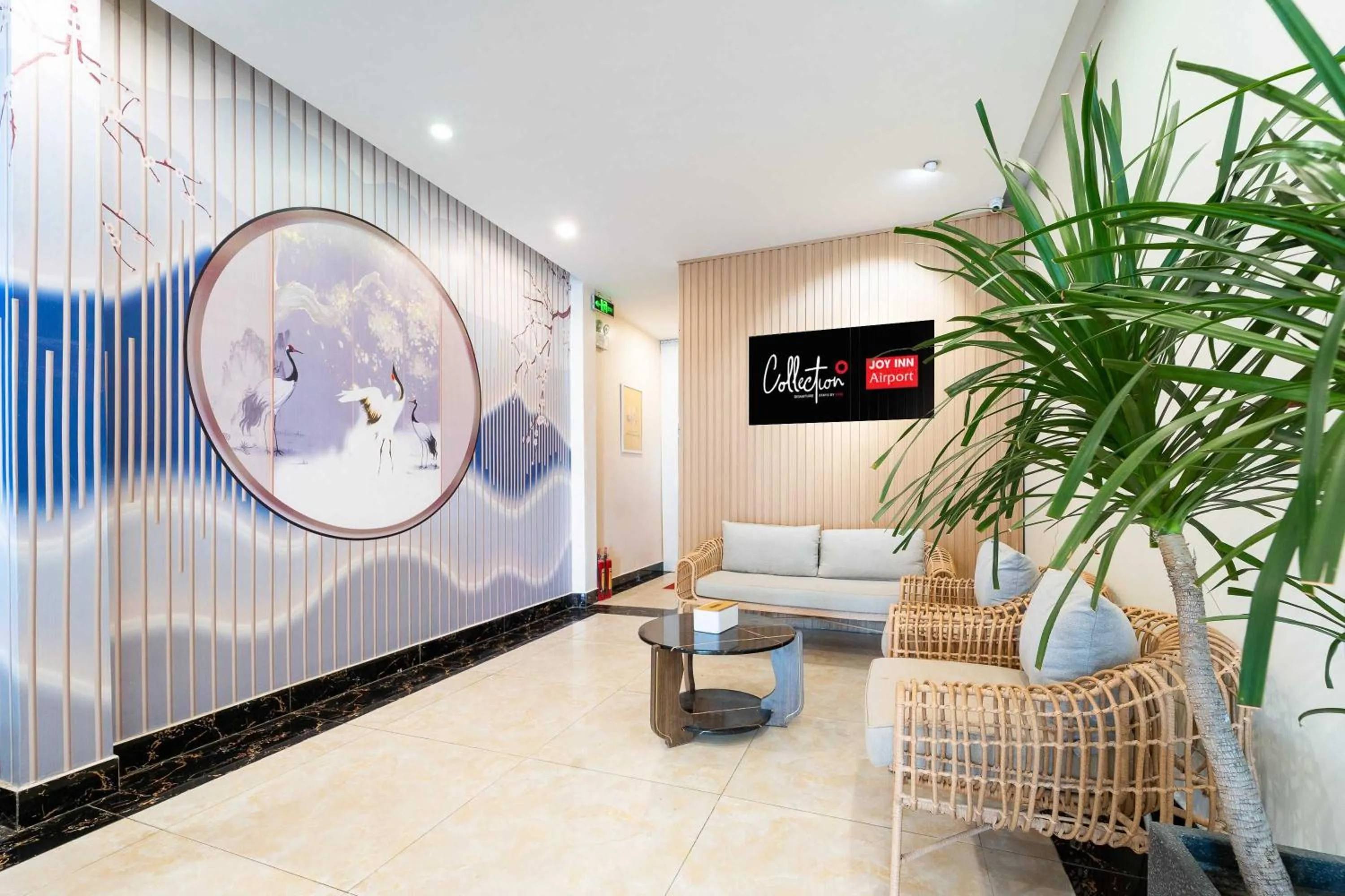 Seating area in Joy Inn Hotel - Near T3 Terminal