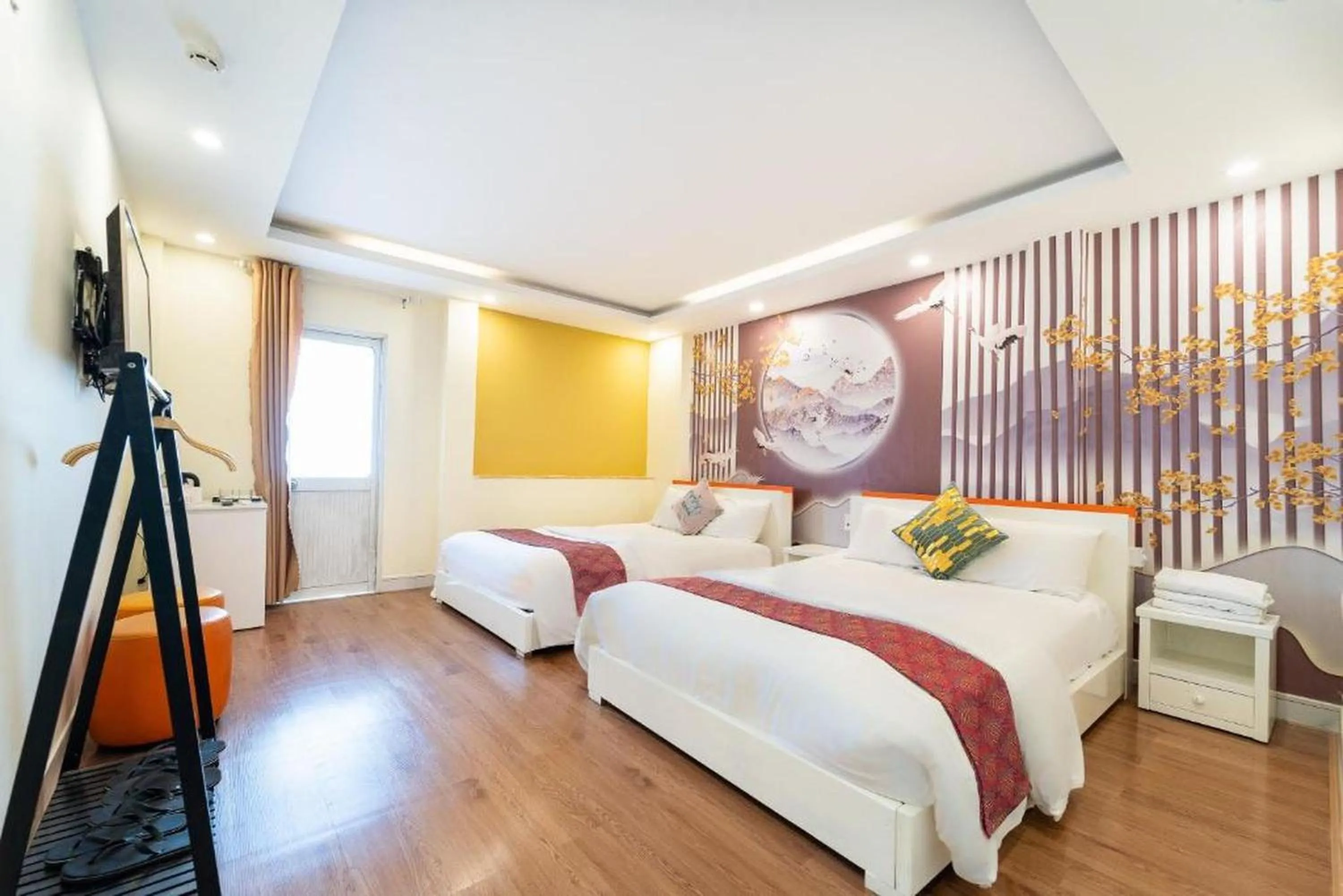 Bed in Joy Inn Hotel - Near T3 Terminal