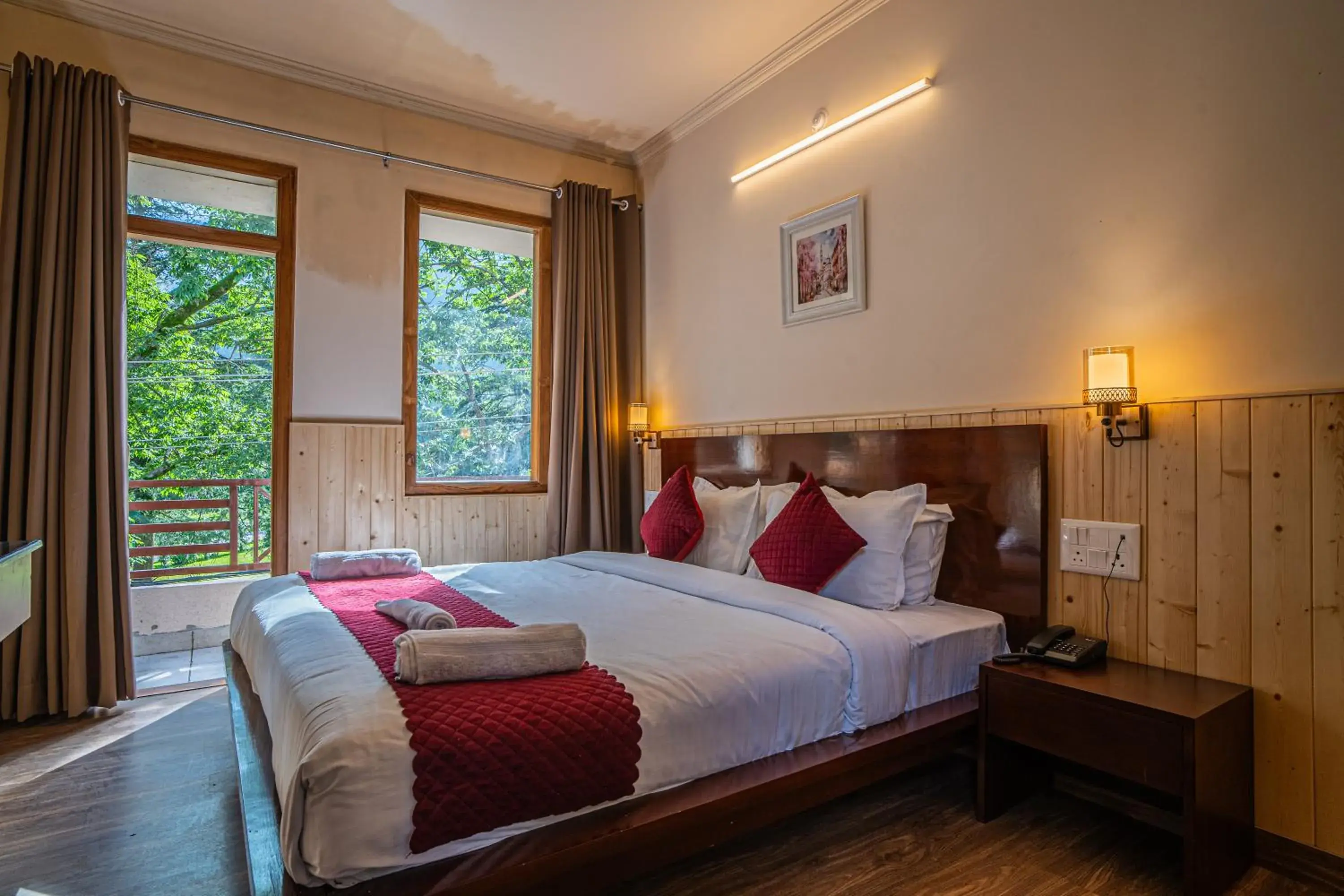 King Room with Balcony - single occupancy in New Armadale Nainital King Room with Balcony - single occupancy in New Armadale Nainital