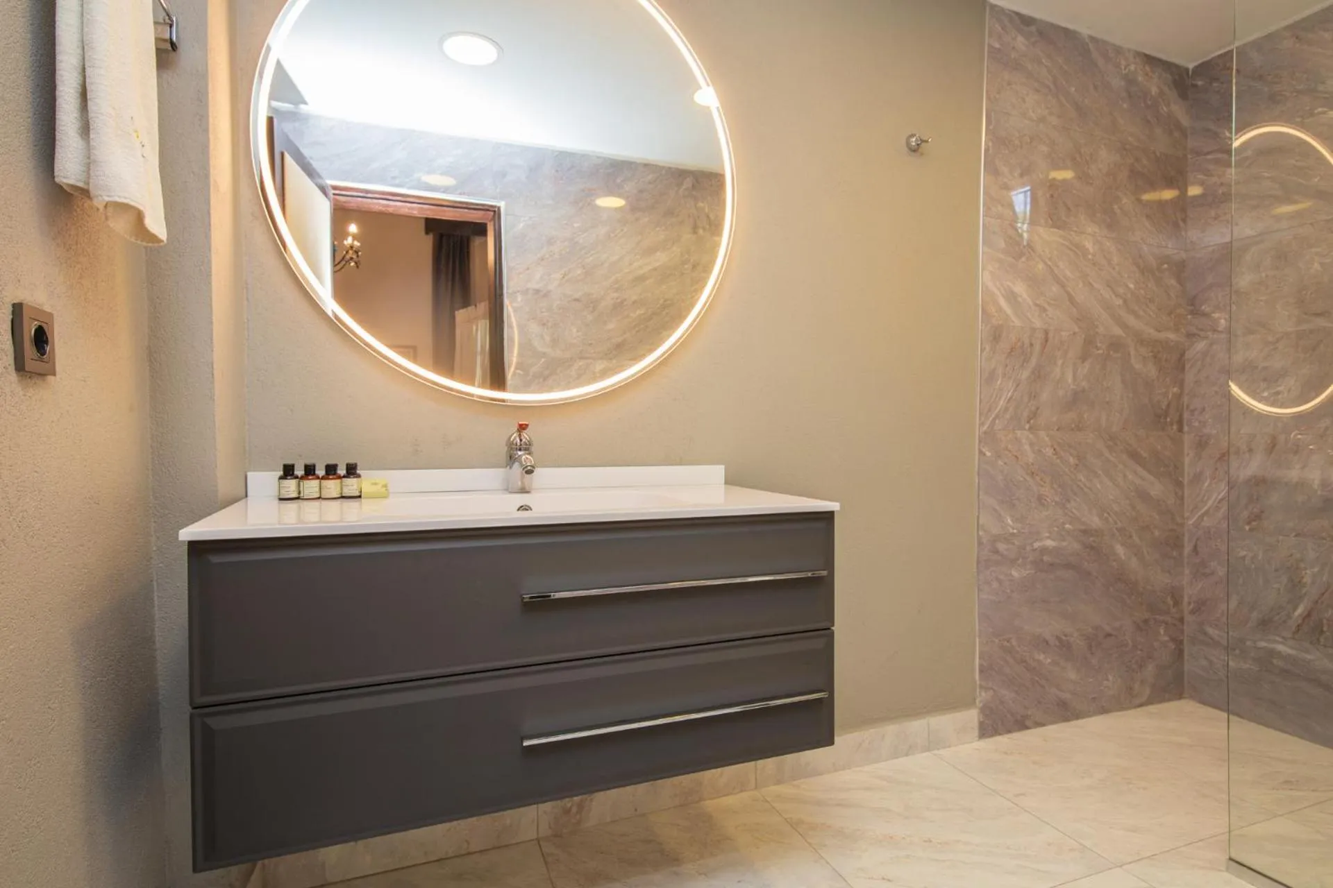 Shower in Layla Gocek Adults only