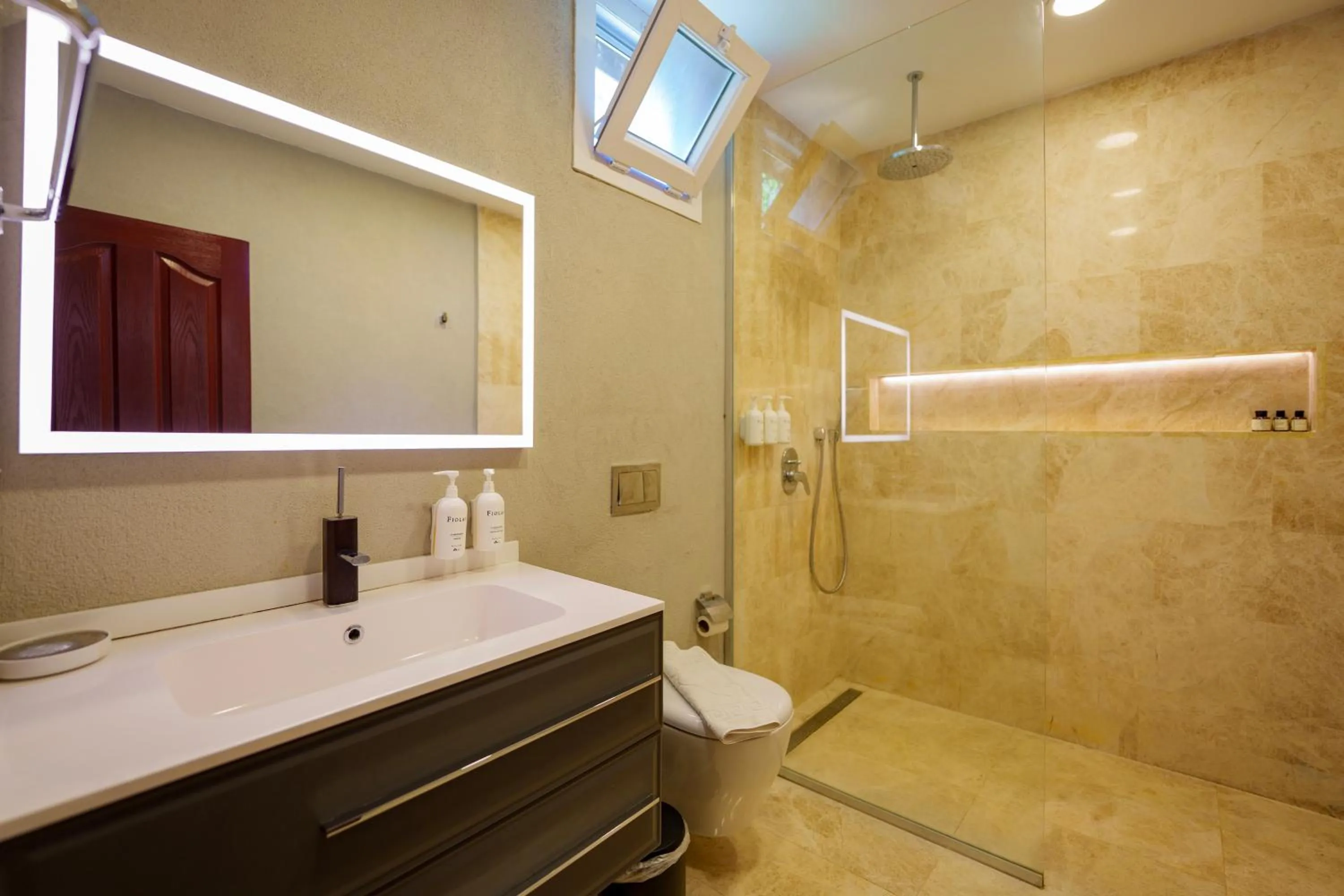 Shower in Layla Gocek Adults only