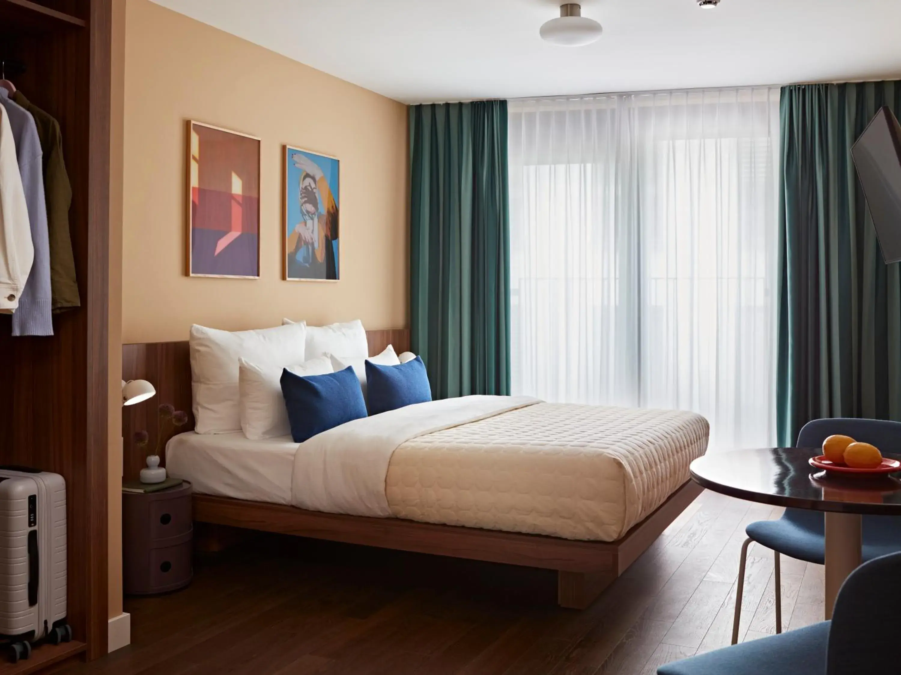 Medium Room - single occupancy in Numa Stuttgart Rotebühlplatz Medium Room - single occupancy in Numa Stuttgart Rotebühlplatz