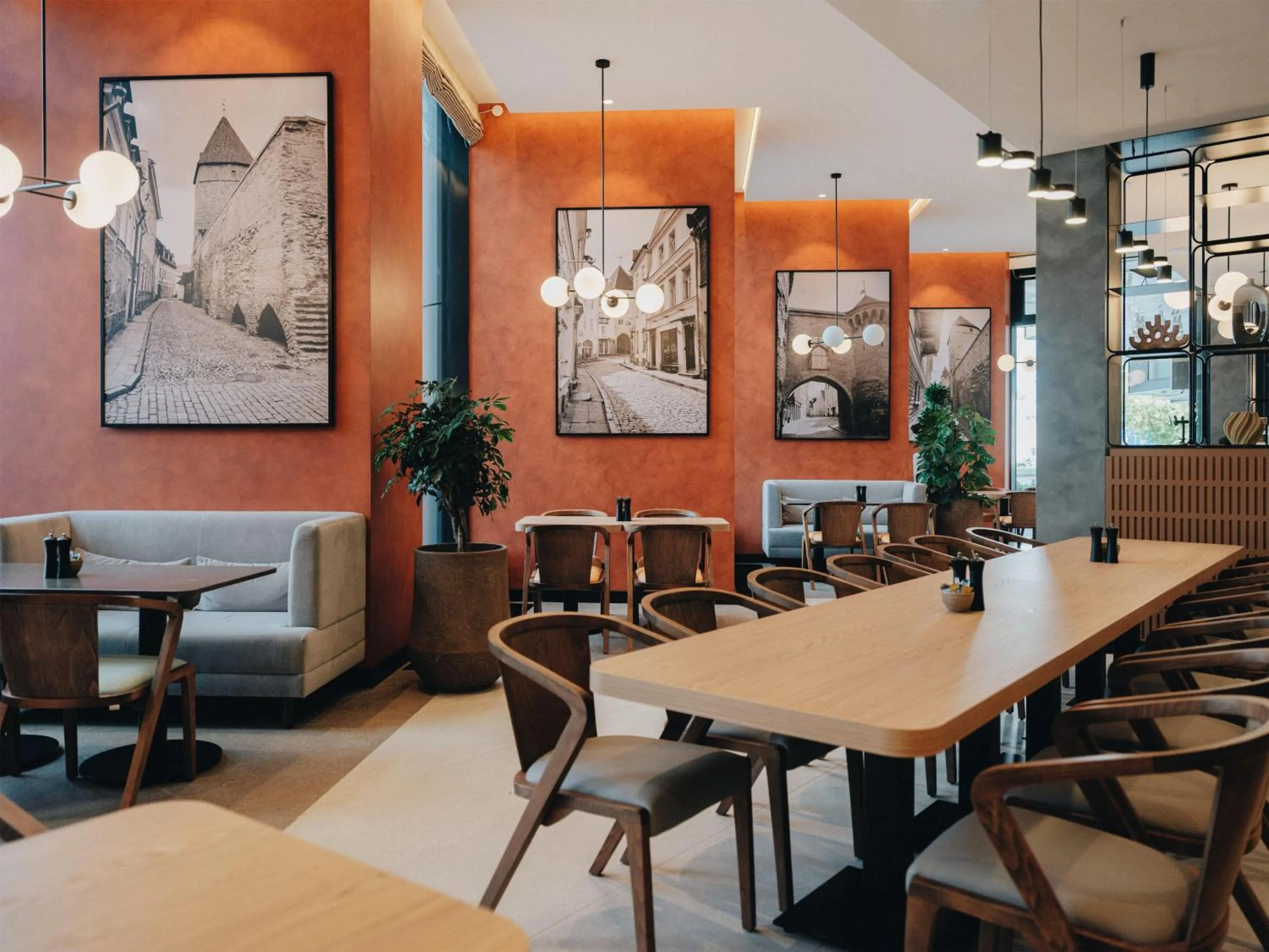 Restaurant/places to eat in Hyatt Place Tallinn