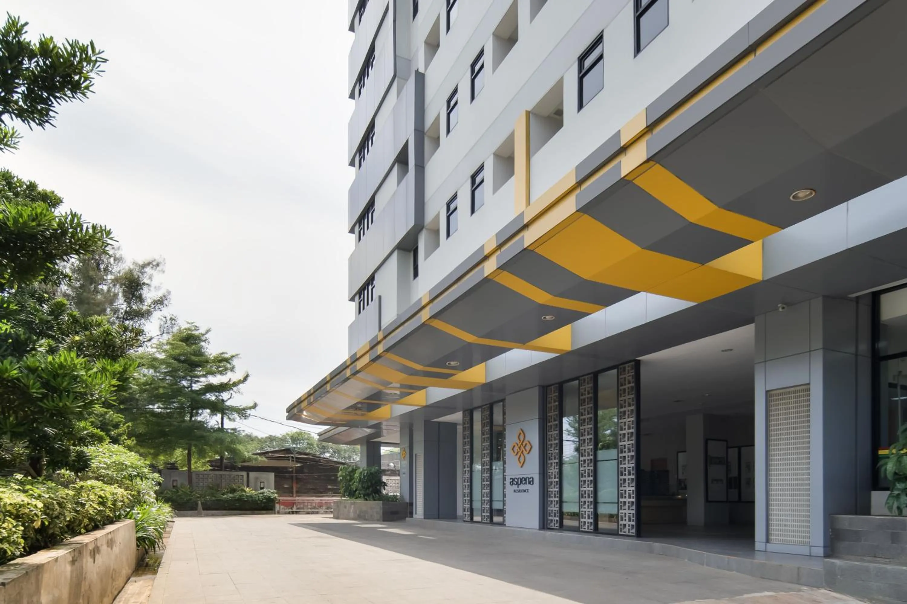 Facade/entrance in Cove Aspena Residence