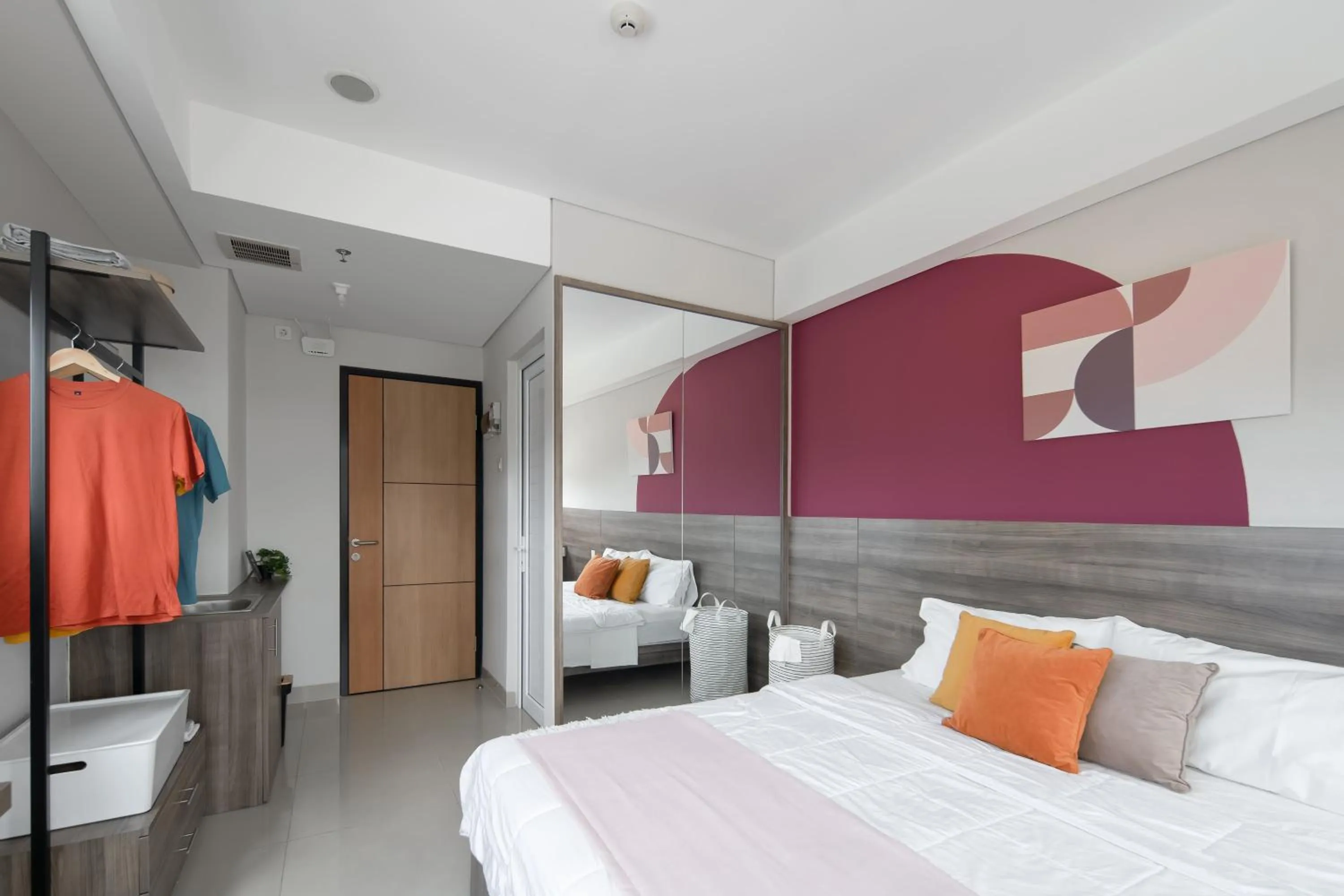 Bedroom, Bed in Cove Aspena Residence