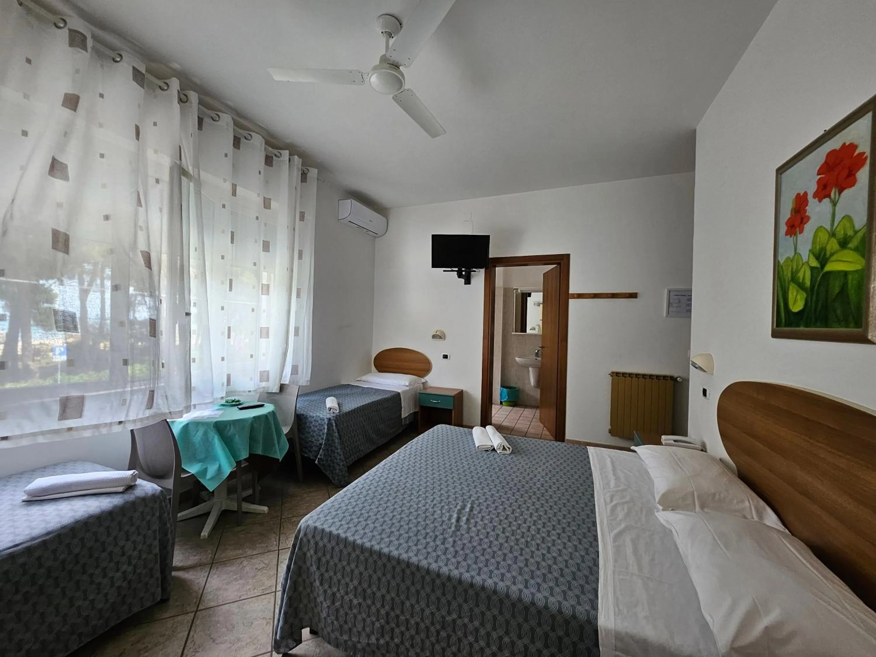 Bed in Hotel Cerrano