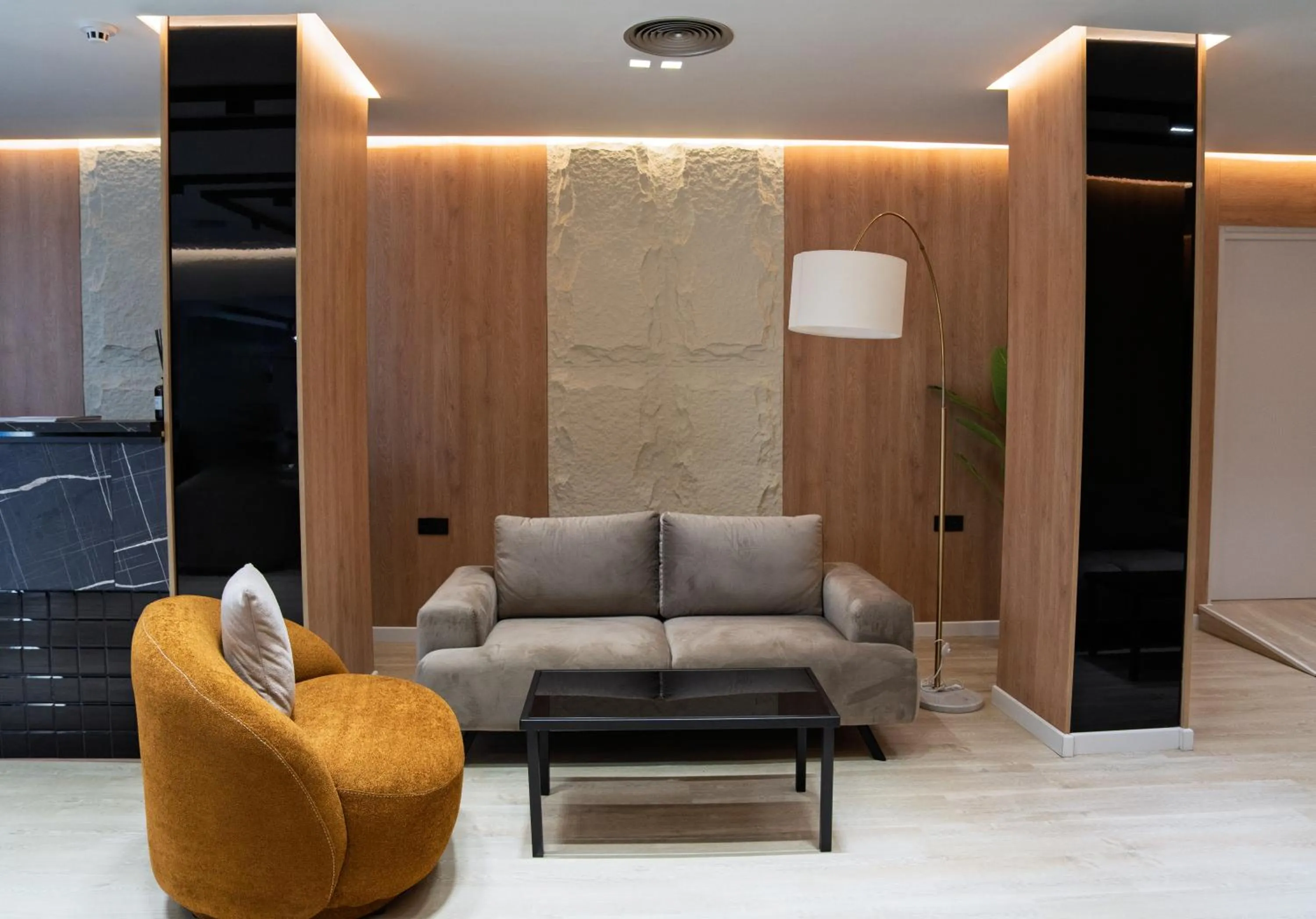 Living room in Hotel Mefolinkel Suits