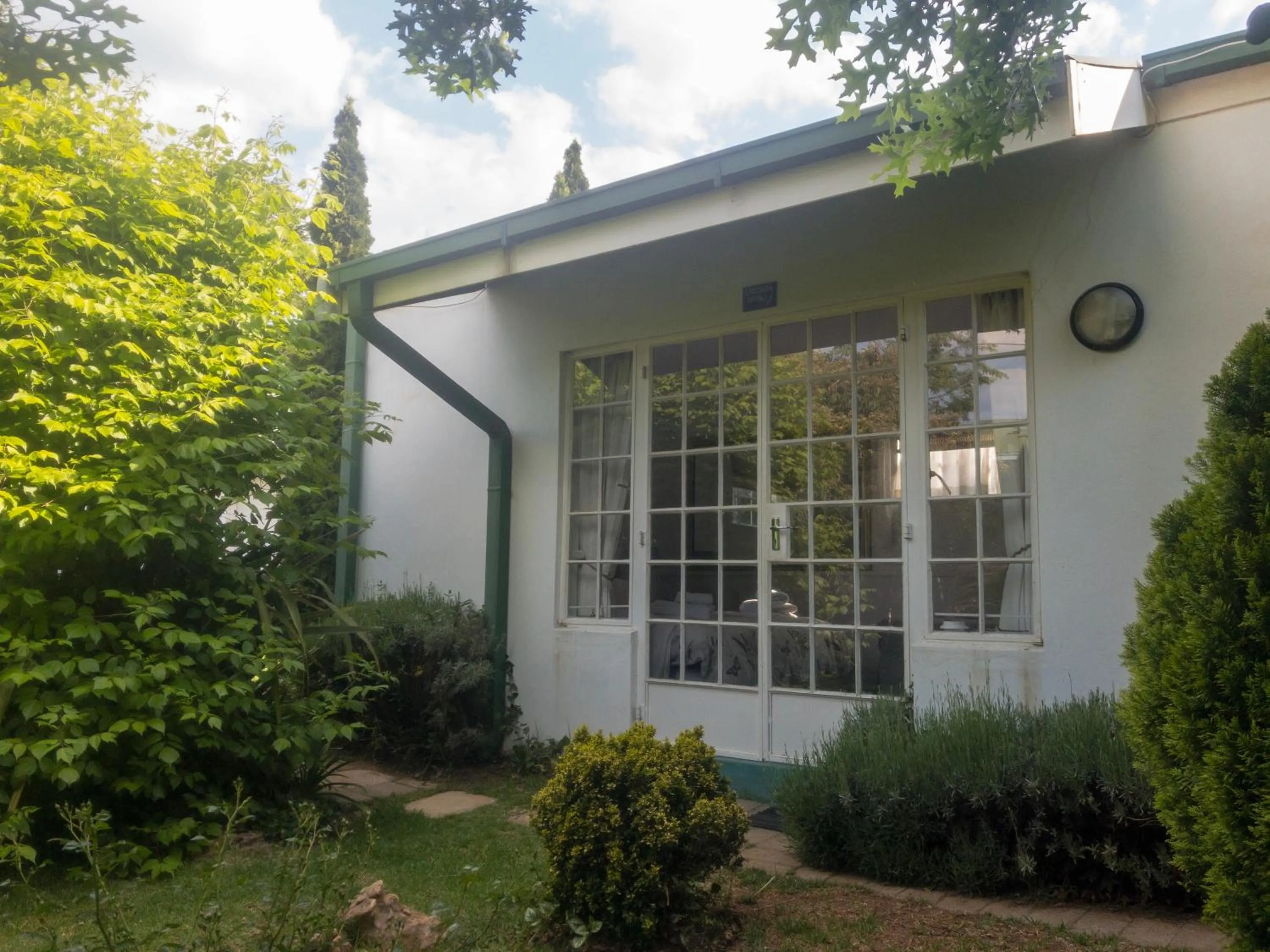 Property building in Rosewood Corner, Clarens