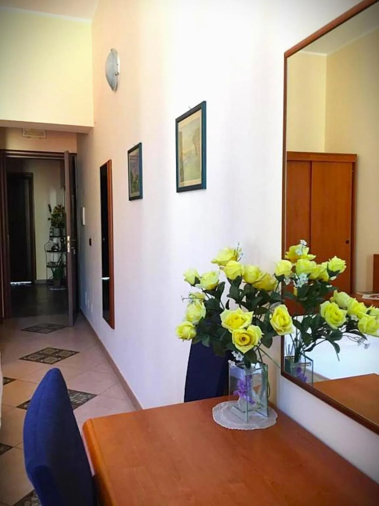 Decorative detail in GR B&B