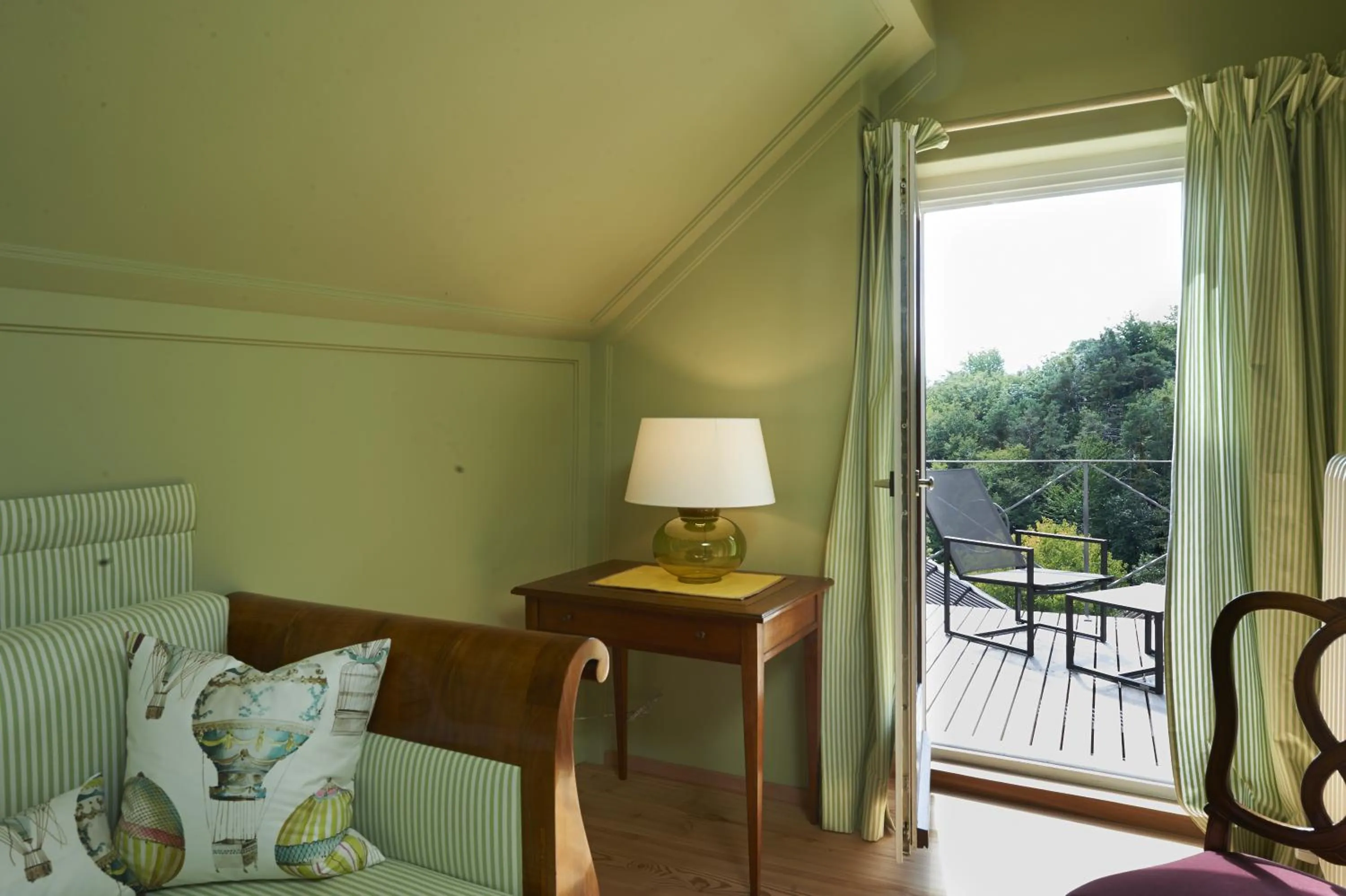 Photo of the whole room in Schloss Englar