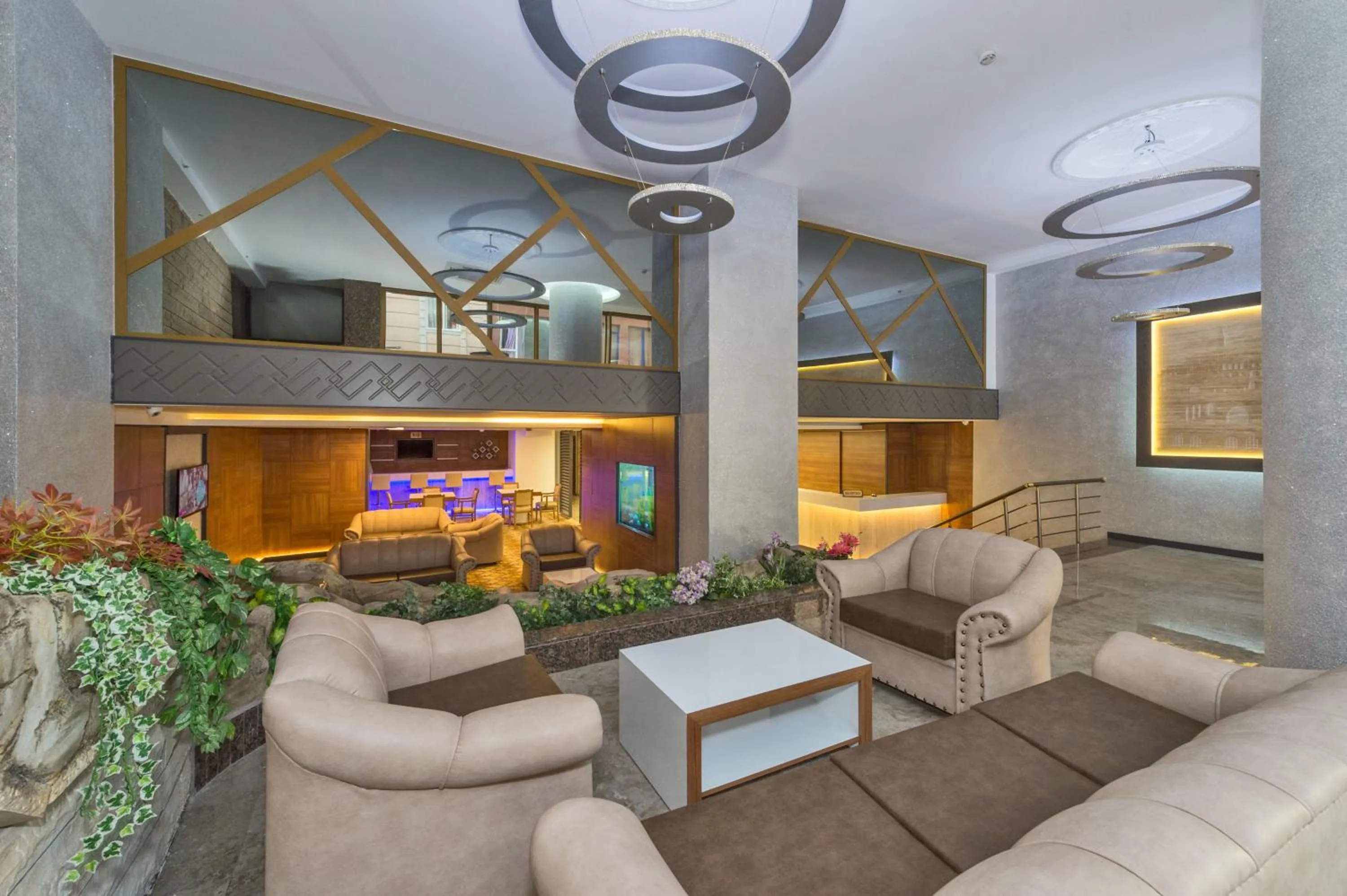 Lobby or reception in Matiat Hotel Istanbul