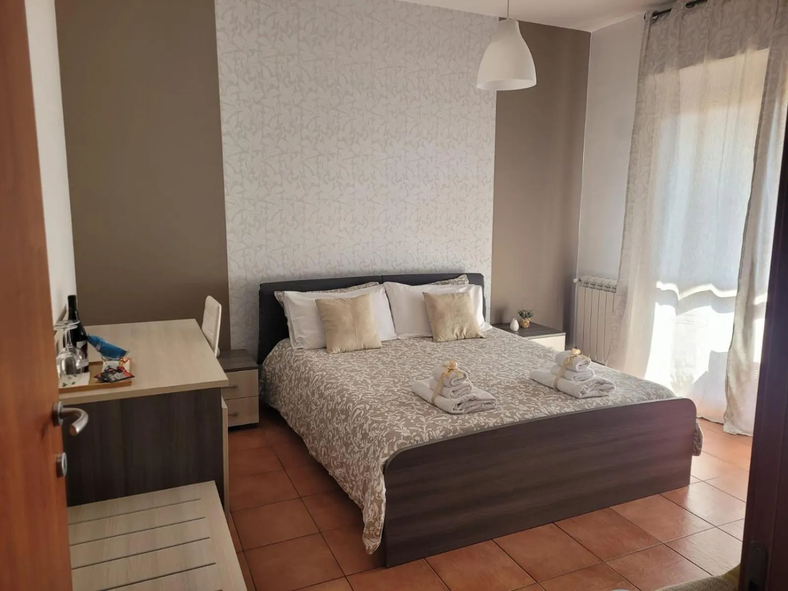 People, Bed in Dante091