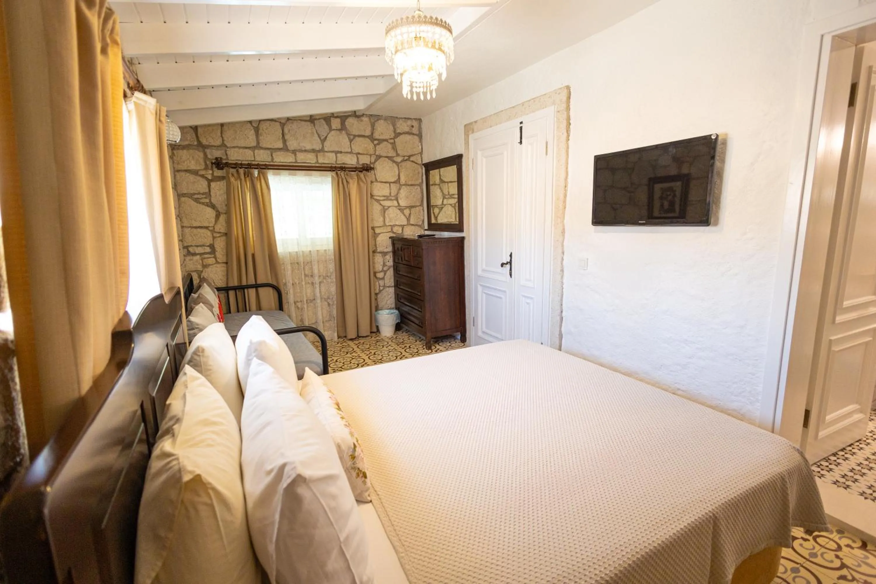 Photo of the whole room in Kupina Alaçatı