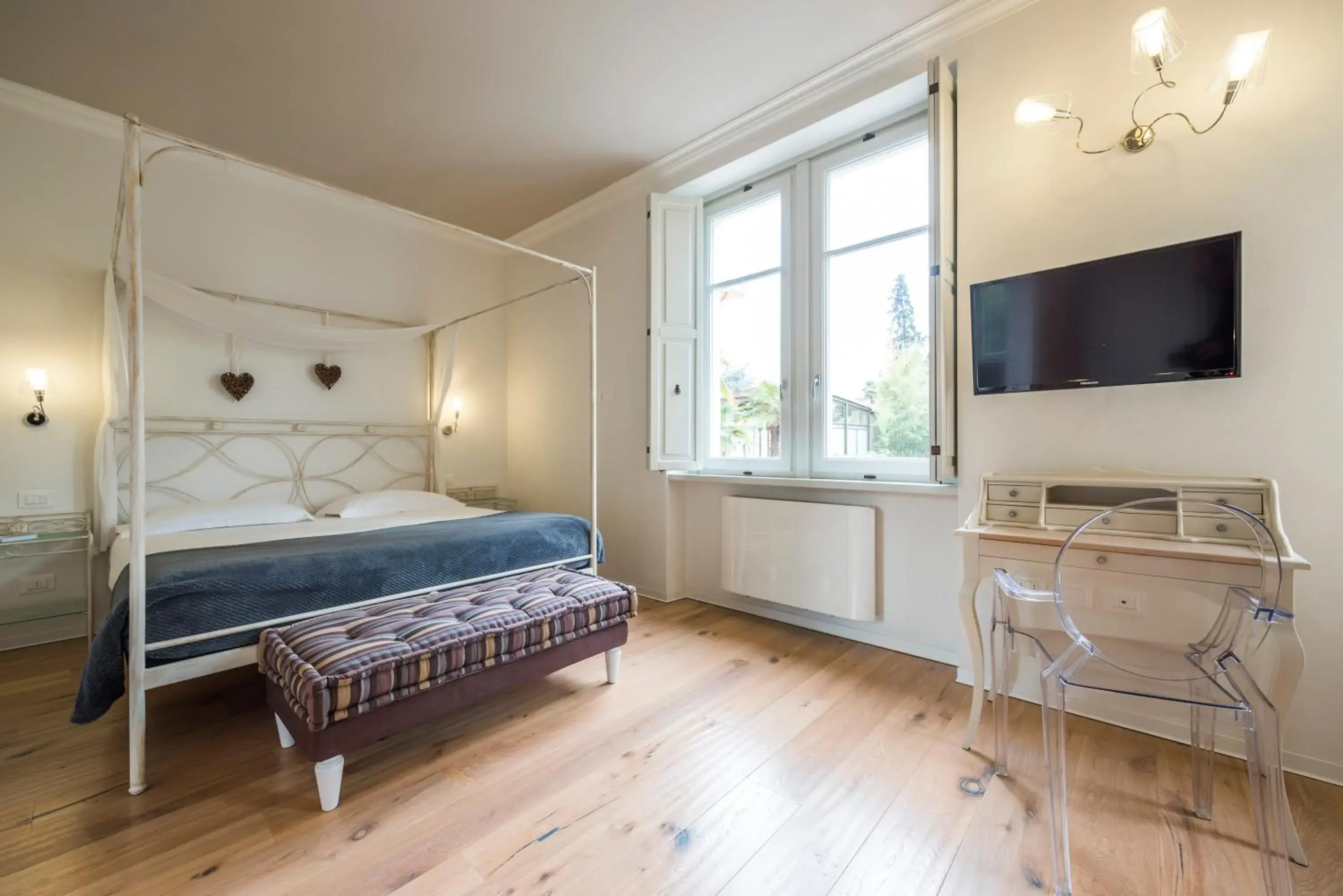 Comfort Suite in Villa Italia Luxury Suites and Apartments Comfort Suite in Villa Italia Luxury Suites and Apartments