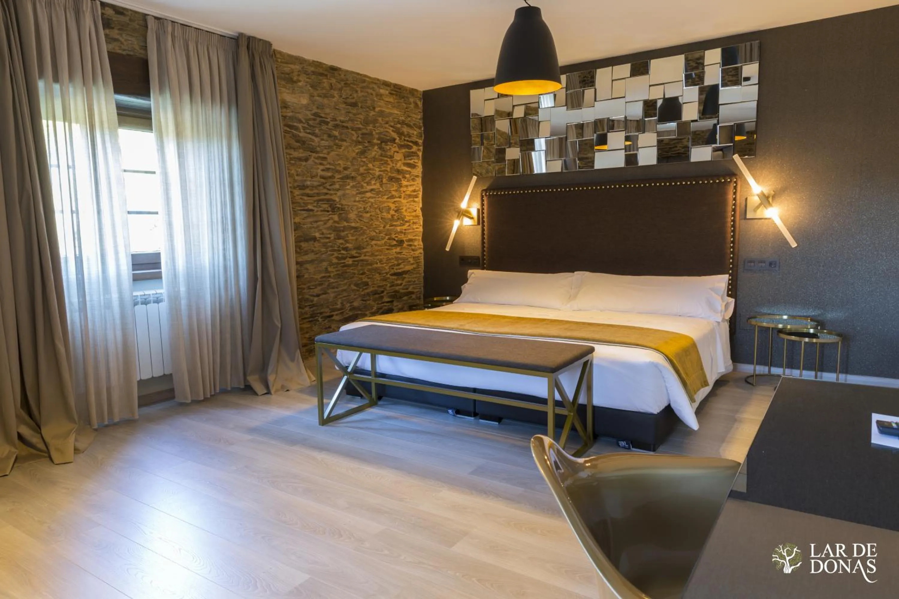 Photo of the whole room, Bed in Lar de Donas