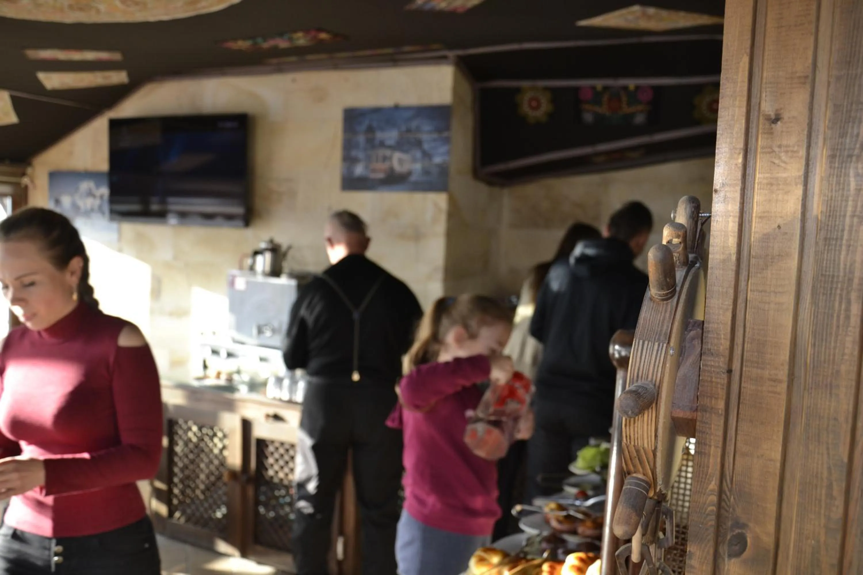 Restaurant/places to eat in ShoeString Stone House