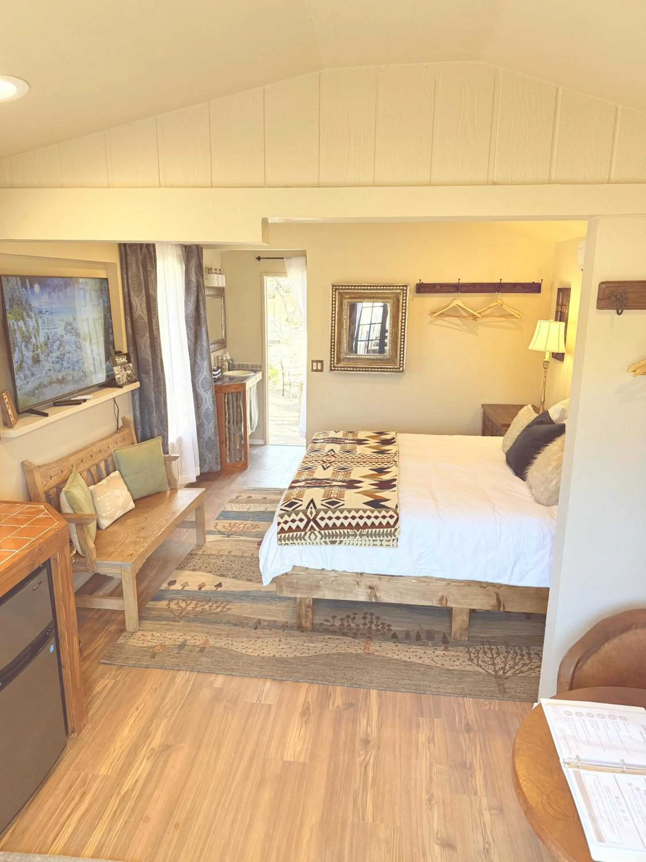 Bed in Tubac Country Inn