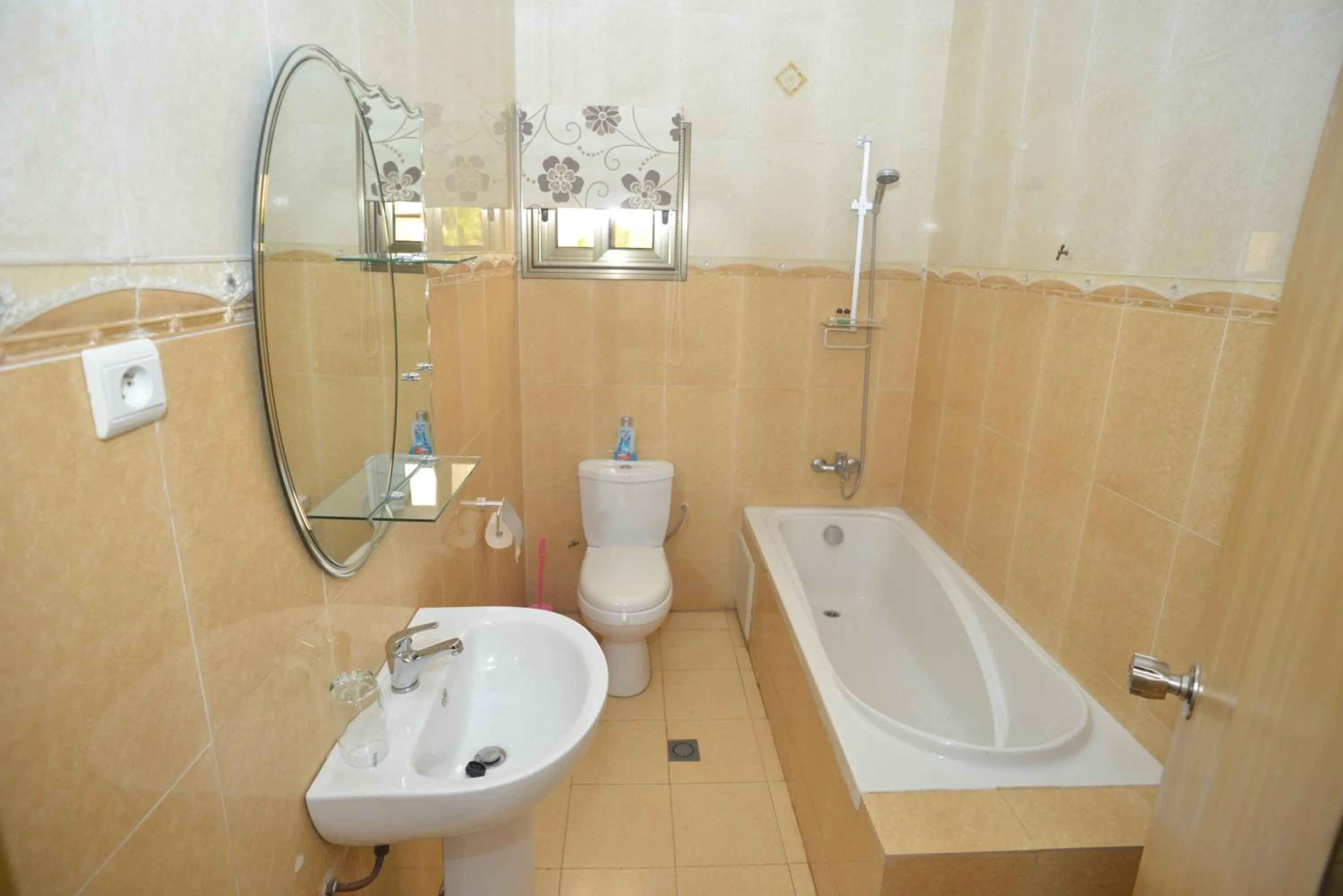 Bathroom in Jess Hotel