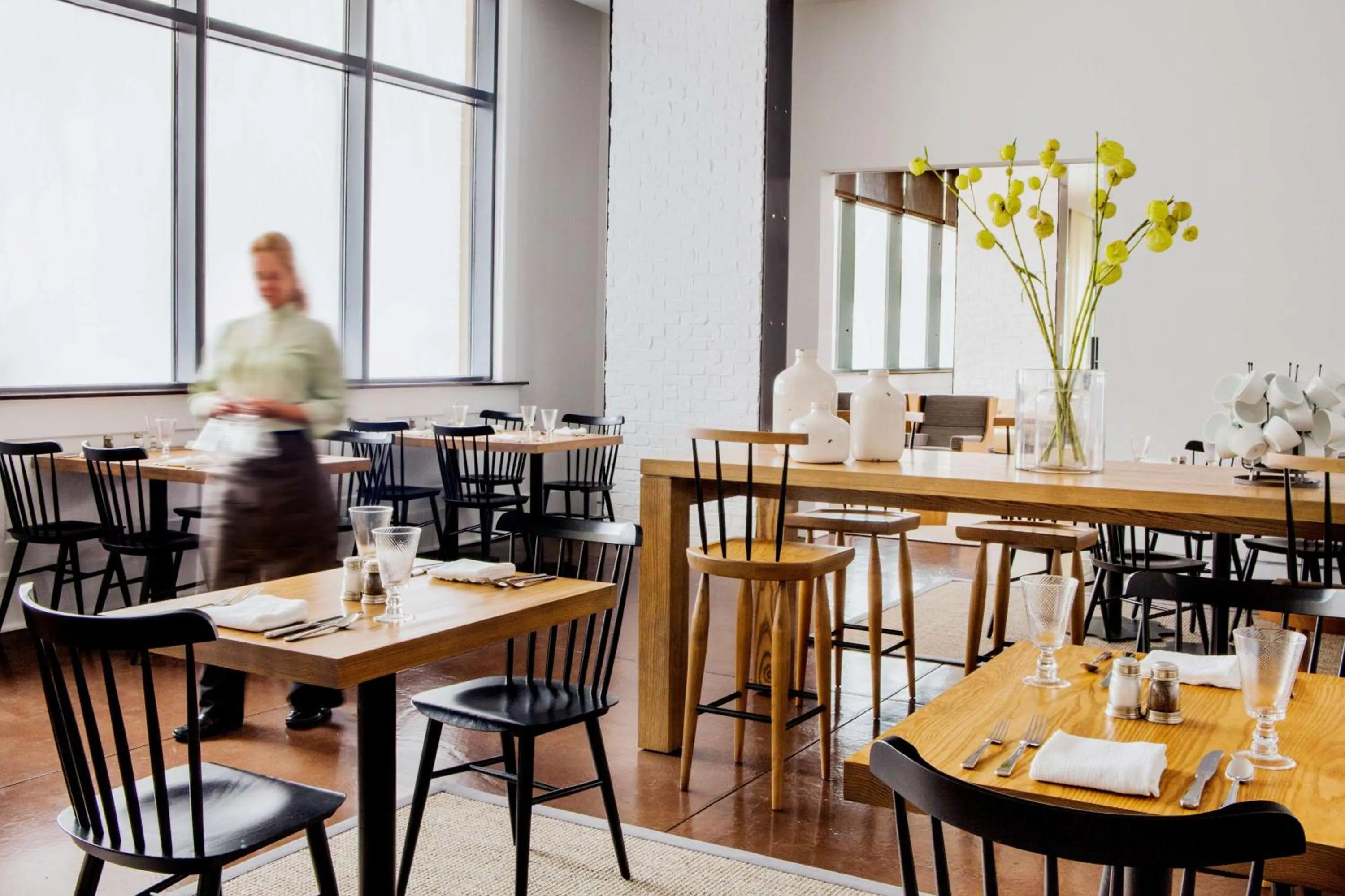 Restaurant/places to eat in Andaz Savannah, By Hyatt