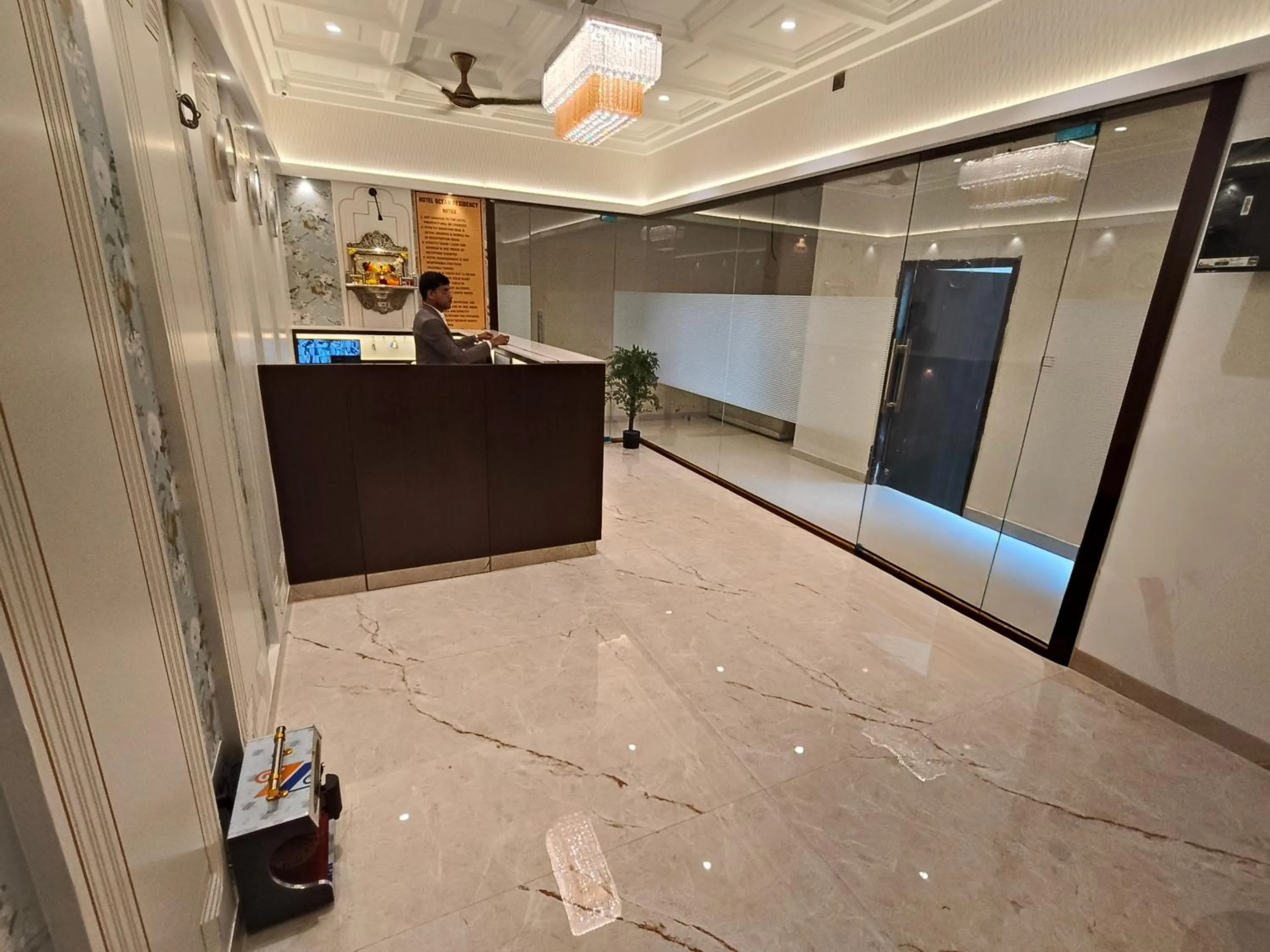Lobby or reception in Hotel Ocean Residency Thane West