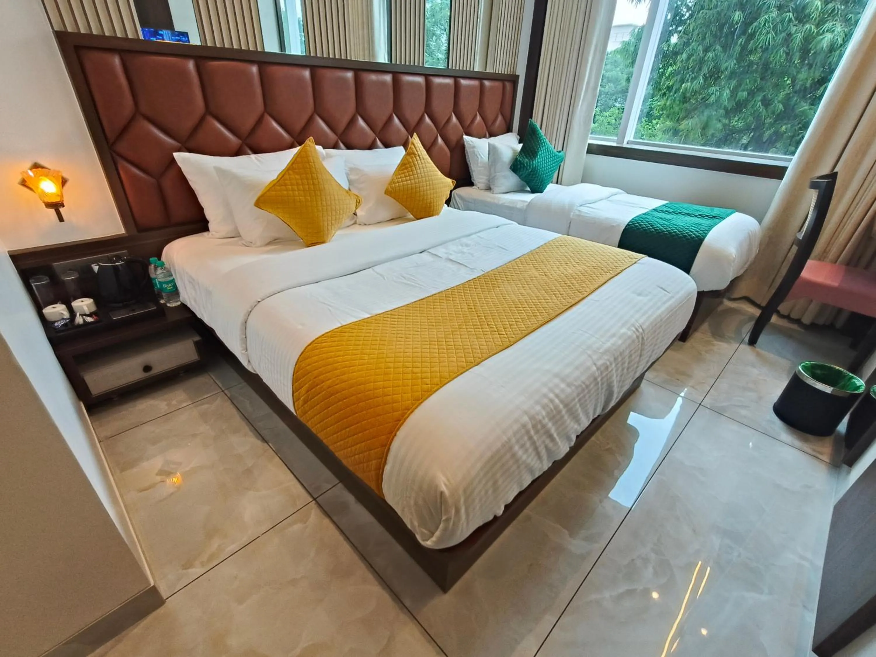 Bed in Hotel Ocean Residency Thane West