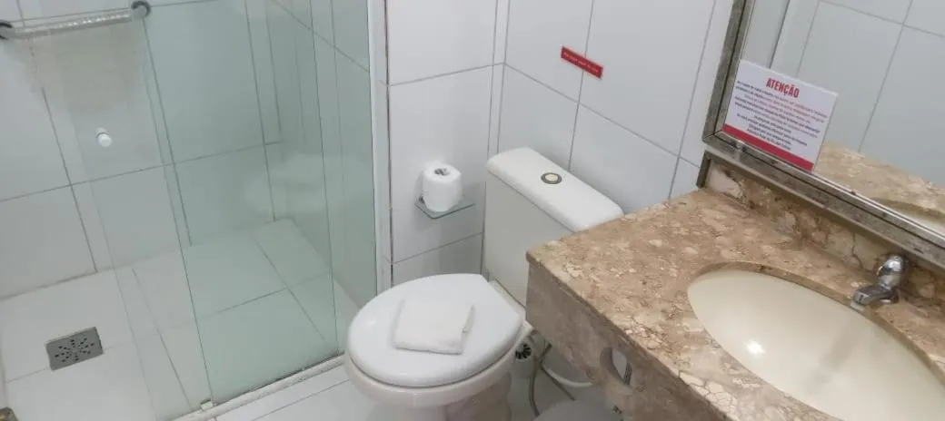 Photo of the whole room in Atlântico Hotel