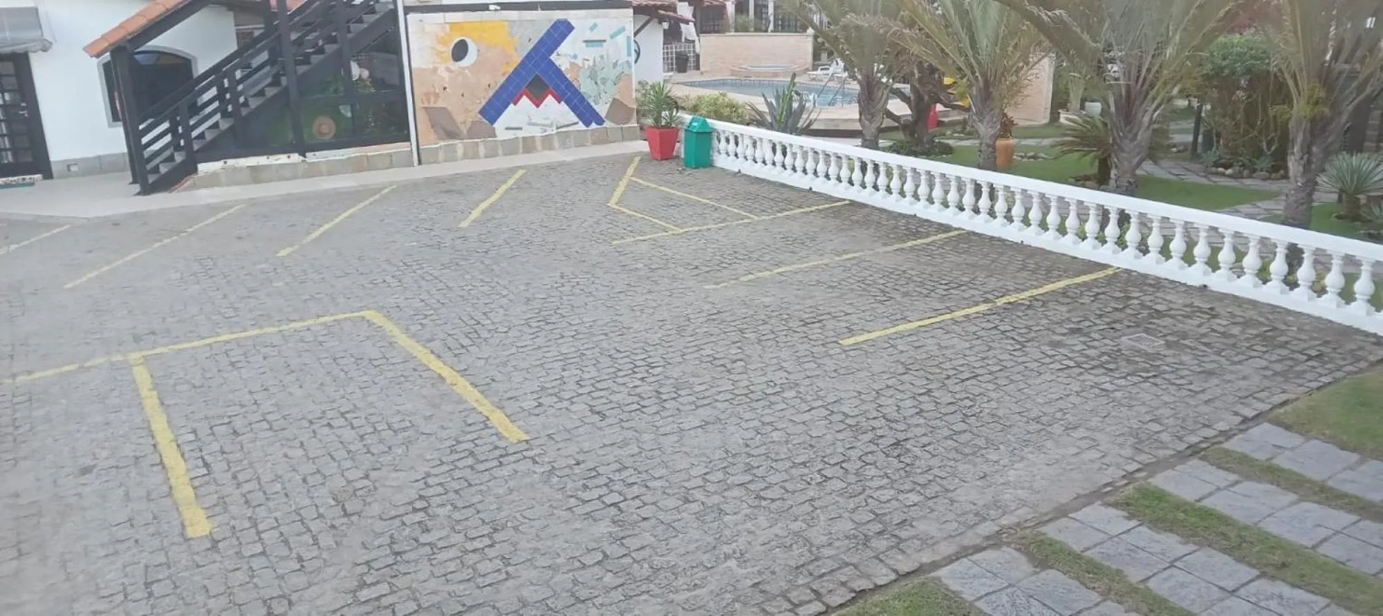 Parking in Atlântico Hotel