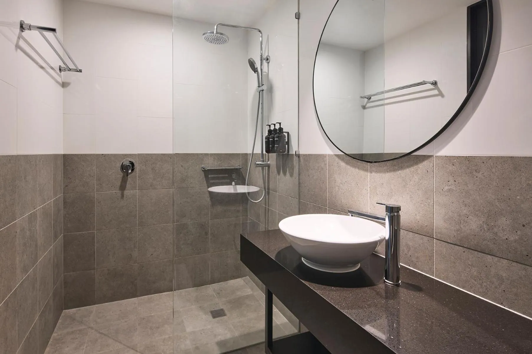 Shower in Rydges Fortitude Valley