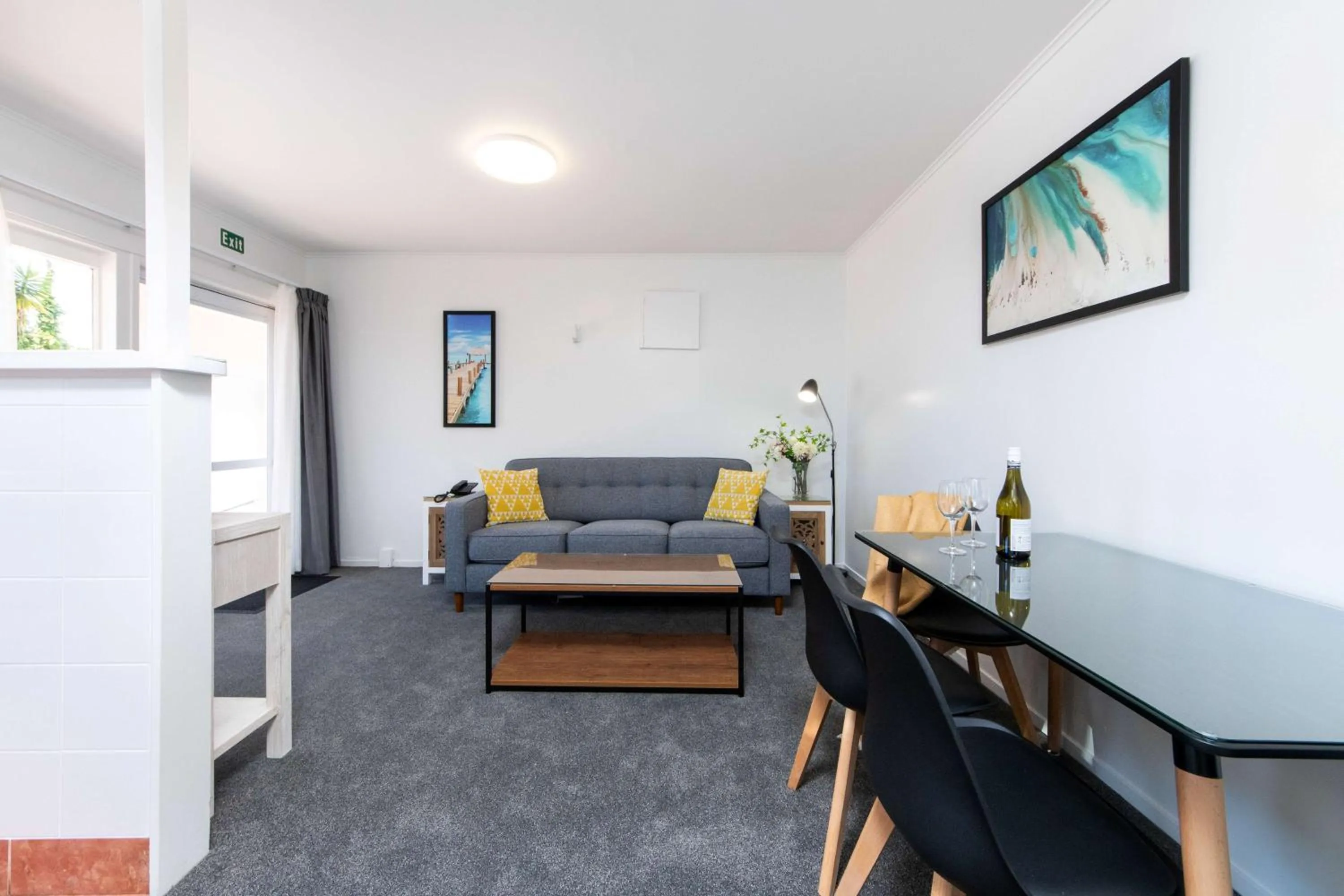 Living room in Aarangi Motel