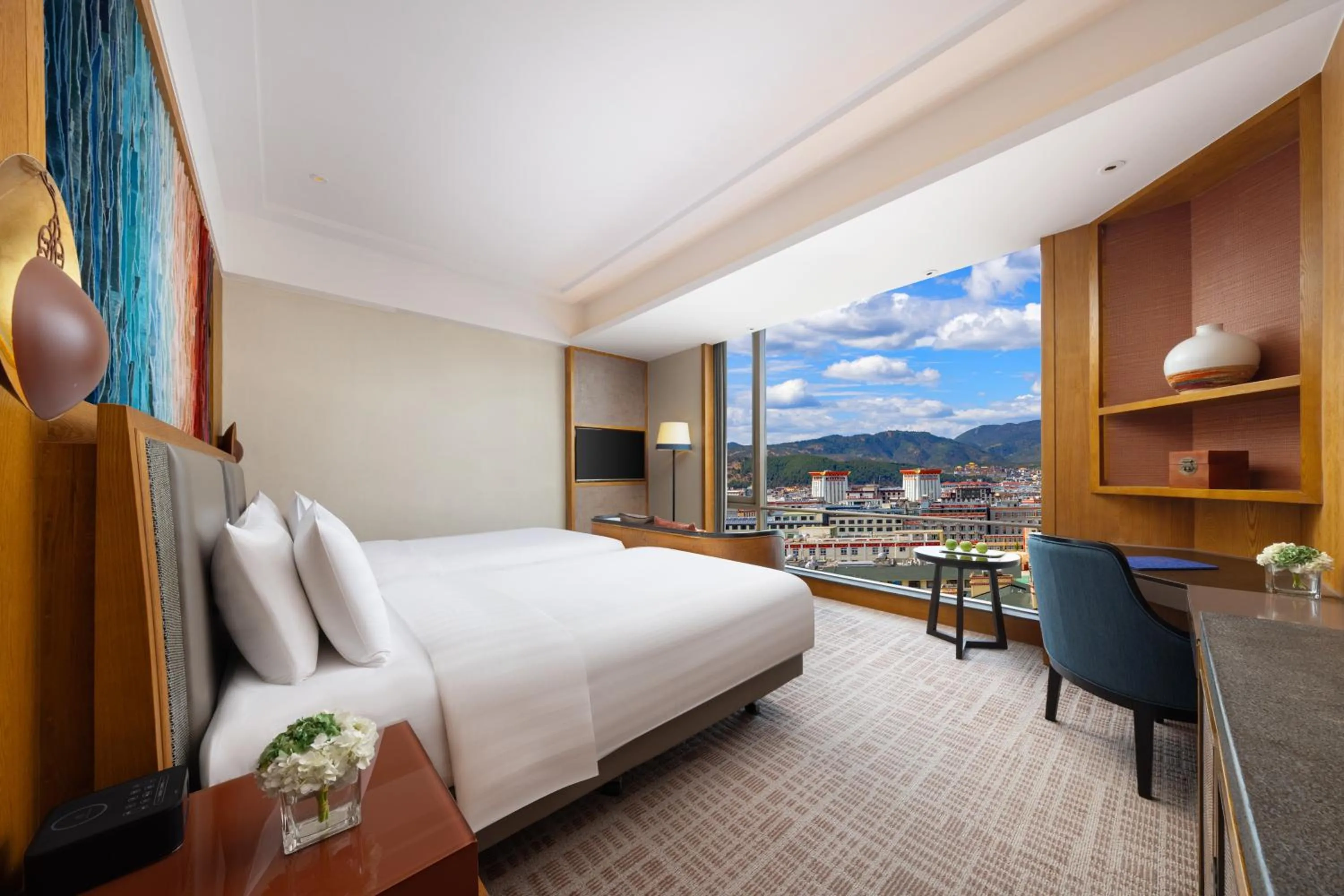 Bed in Shangri-La Resort Shangri-La