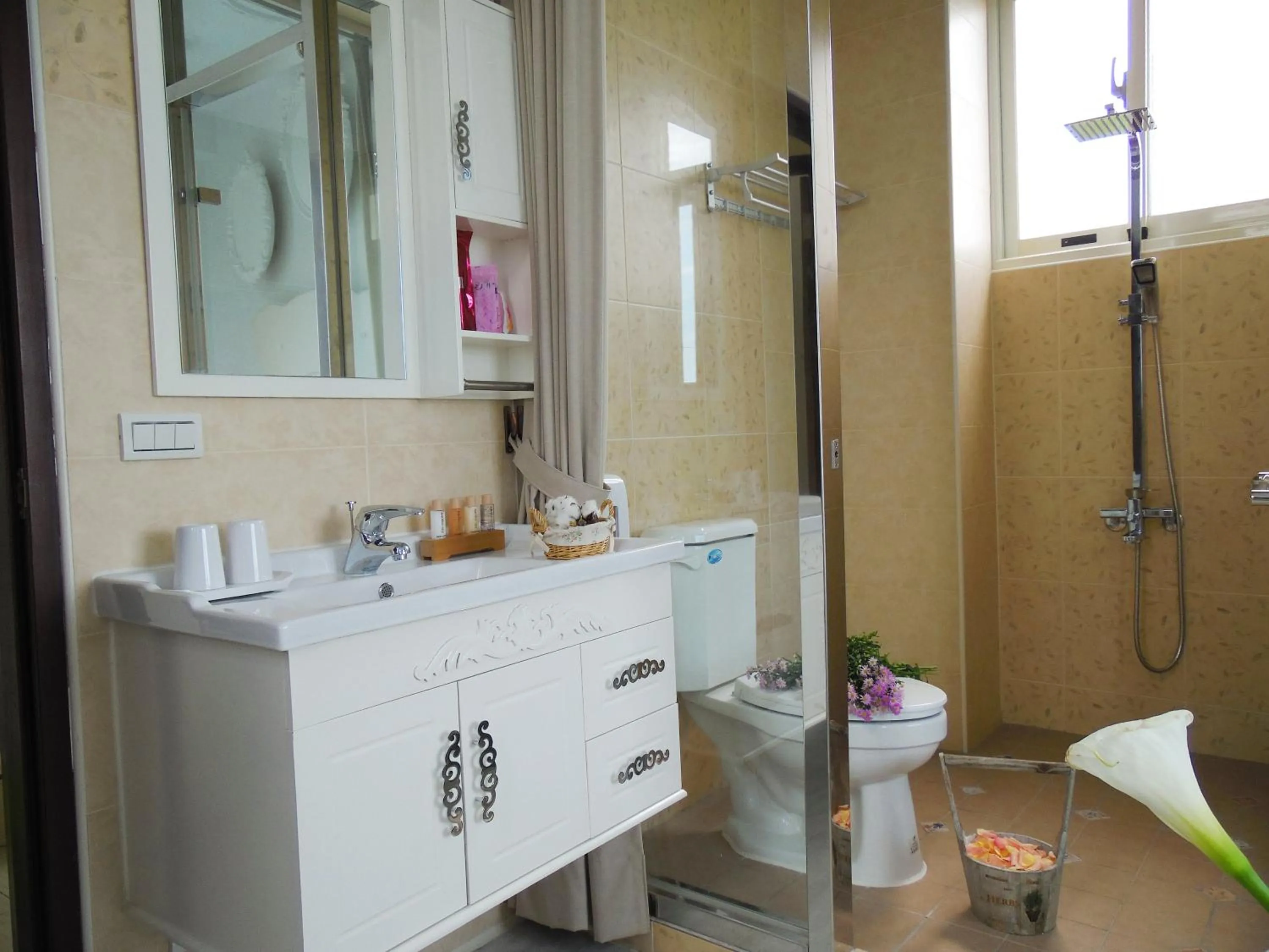 Bathroom in Footprint Garden B&B