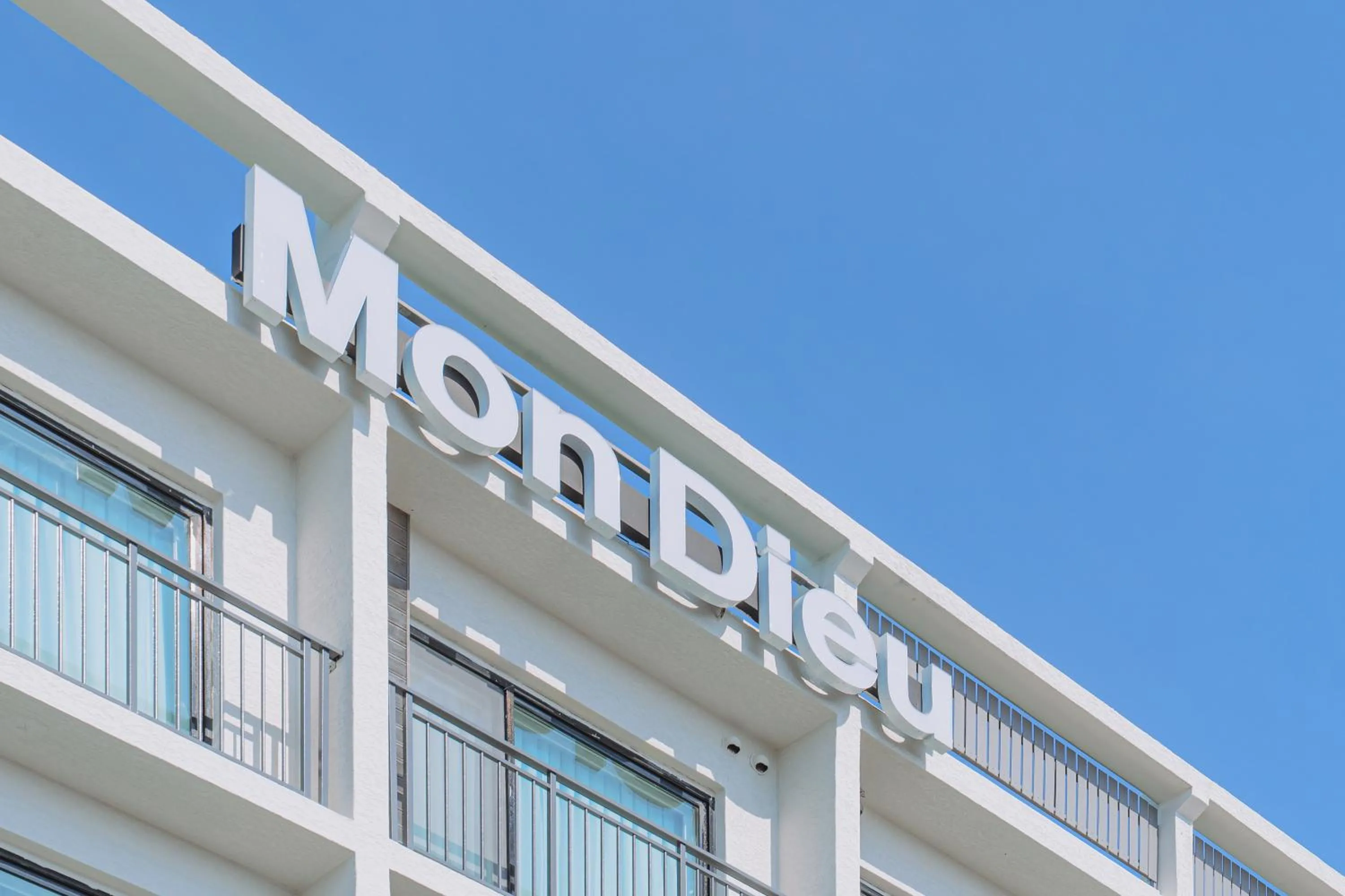 Property building in Jeju Mon Dieu Hotel