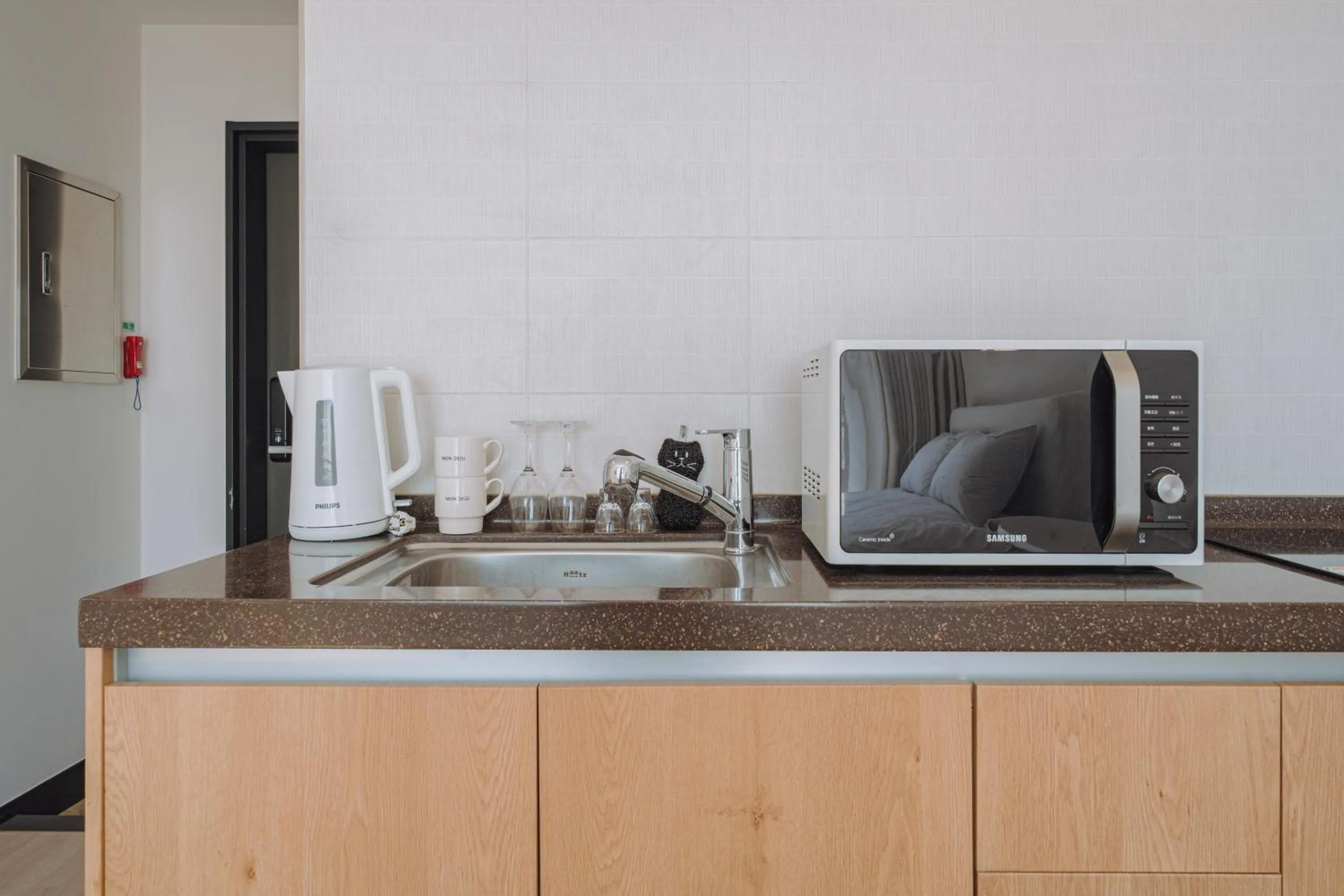 Kitchen or kitchenette in Jeju Mon Dieu Hotel