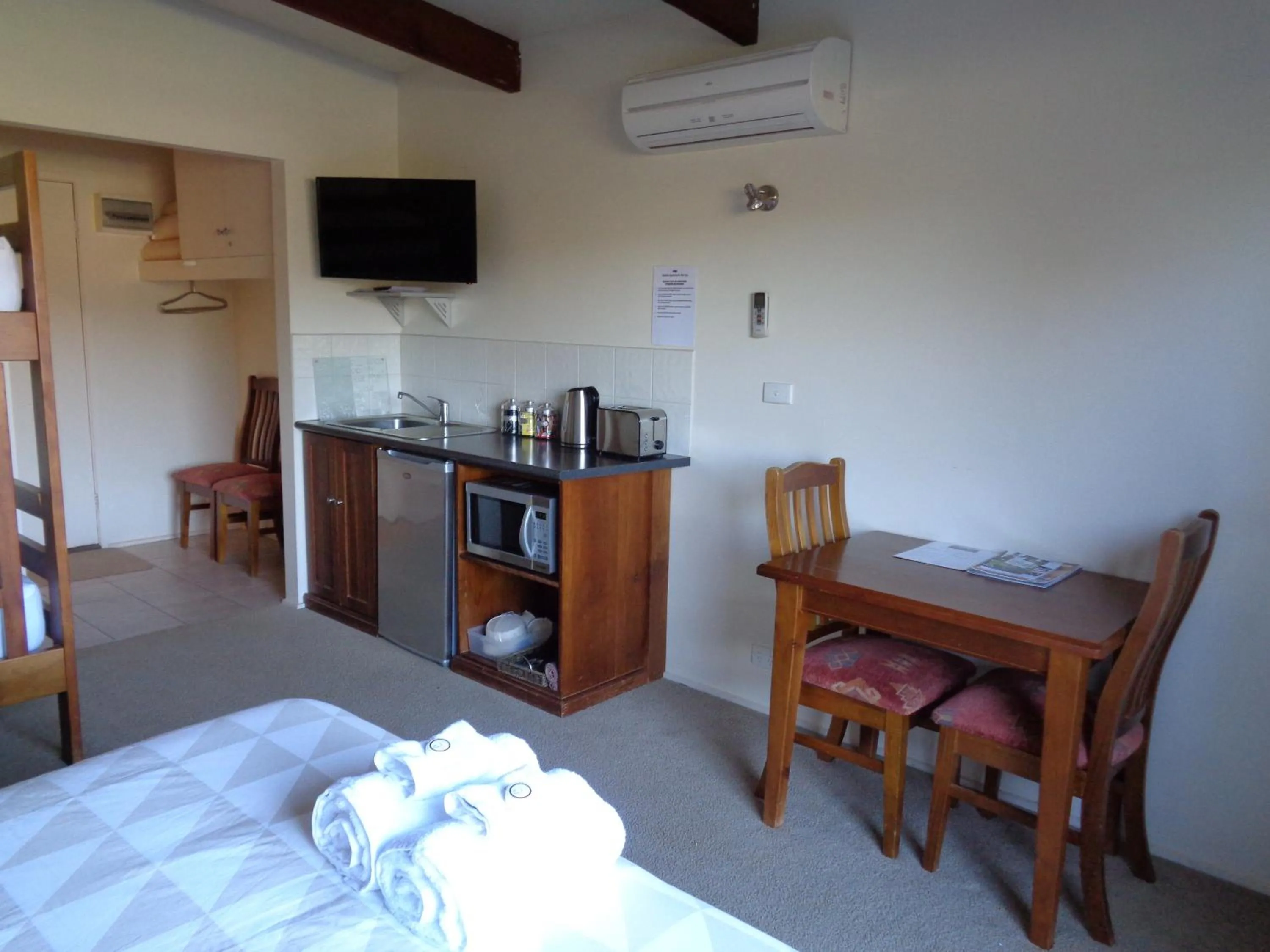 Off Mountain Accommodation