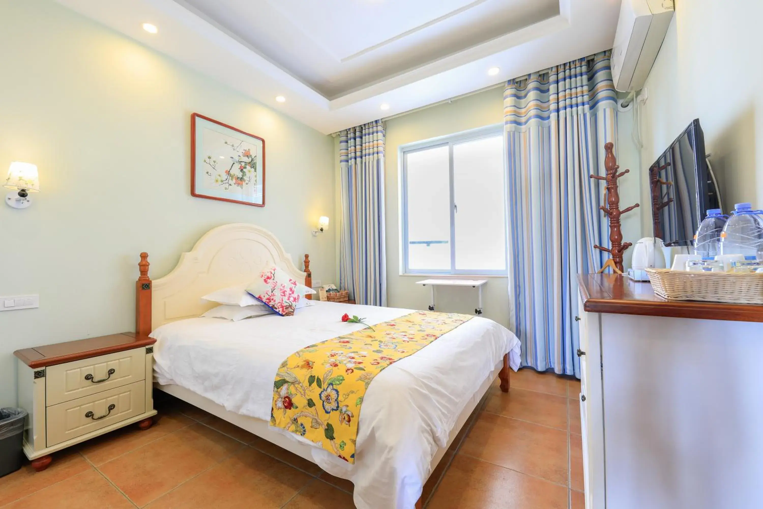 Double Room in Junshe Boutique Guest House-Complementary pick up servie for a 3-night stay in a deluxe room Double Room in Junshe Boutique Guest House-Complementary pick up servie for a 3-night stay in a deluxe room