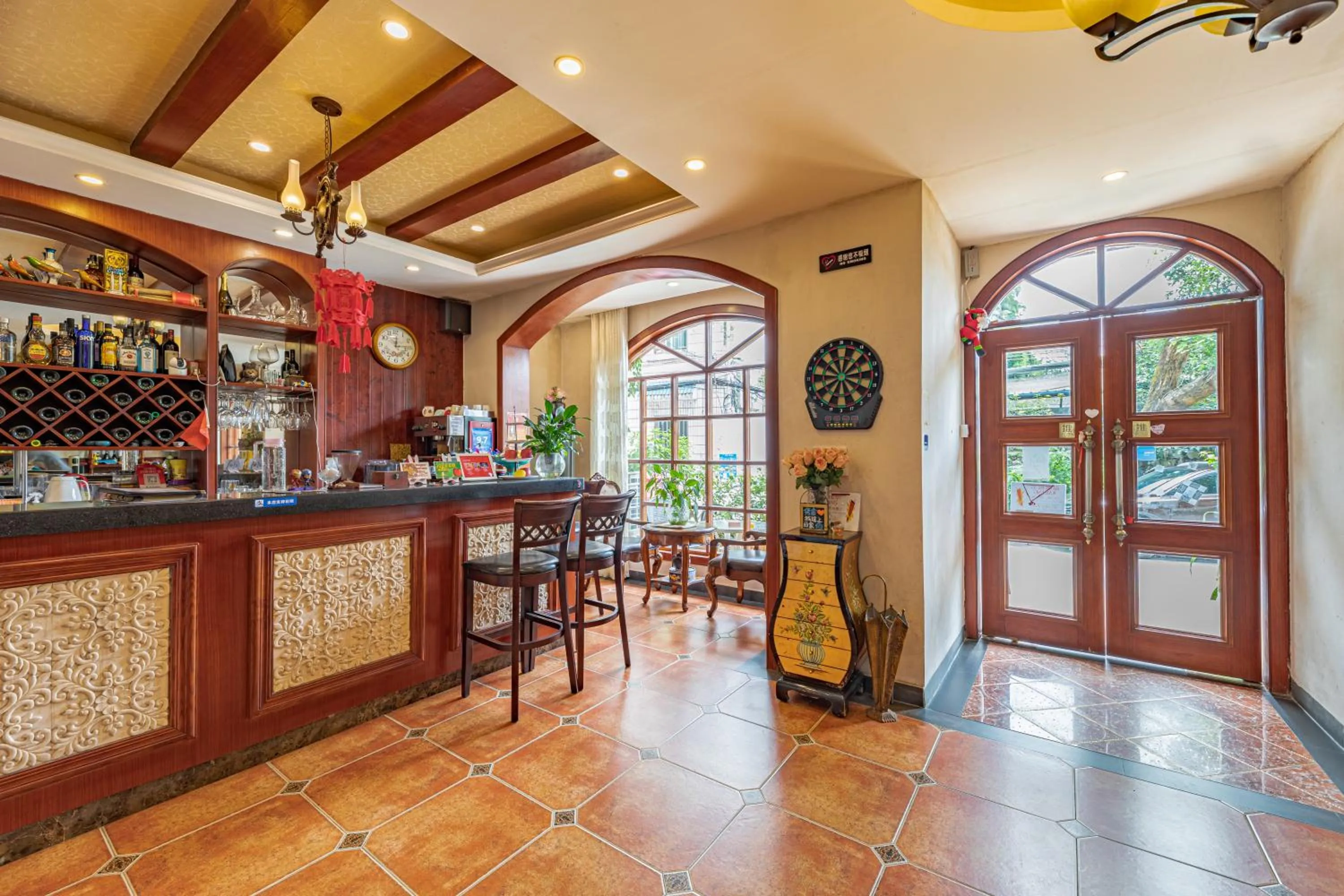 Lobby or reception in Junshe Boutique Guest House-Complementary pick up servie for a 3-night stay in a deluxe room