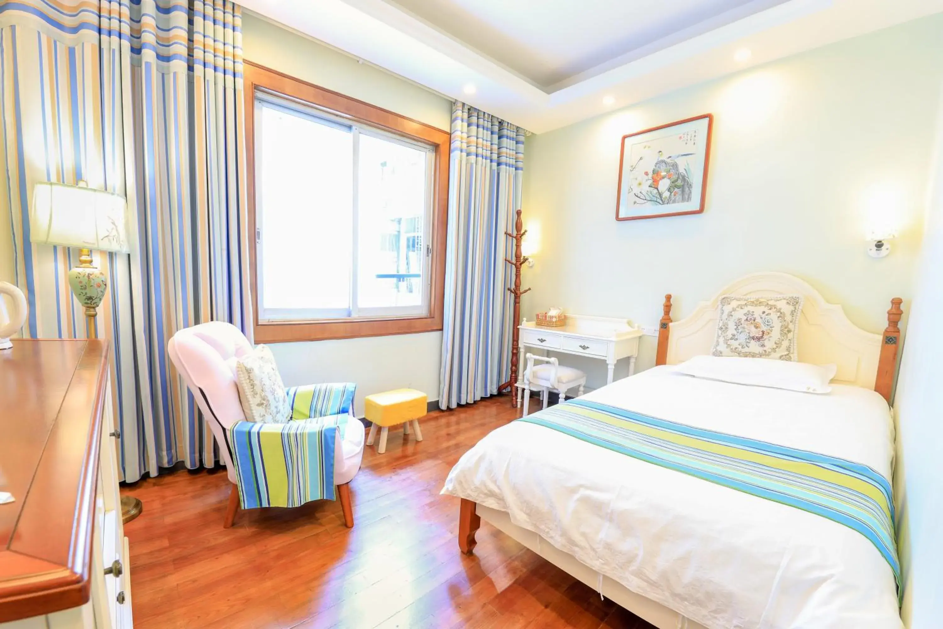 Standard Single Room in Junshe Boutique Guest House-Complementary pick up servie for a 3-night stay in a deluxe room Standard Single Room in Junshe Boutique Guest House-Complementary pick up servie for a 3-night stay in a deluxe room