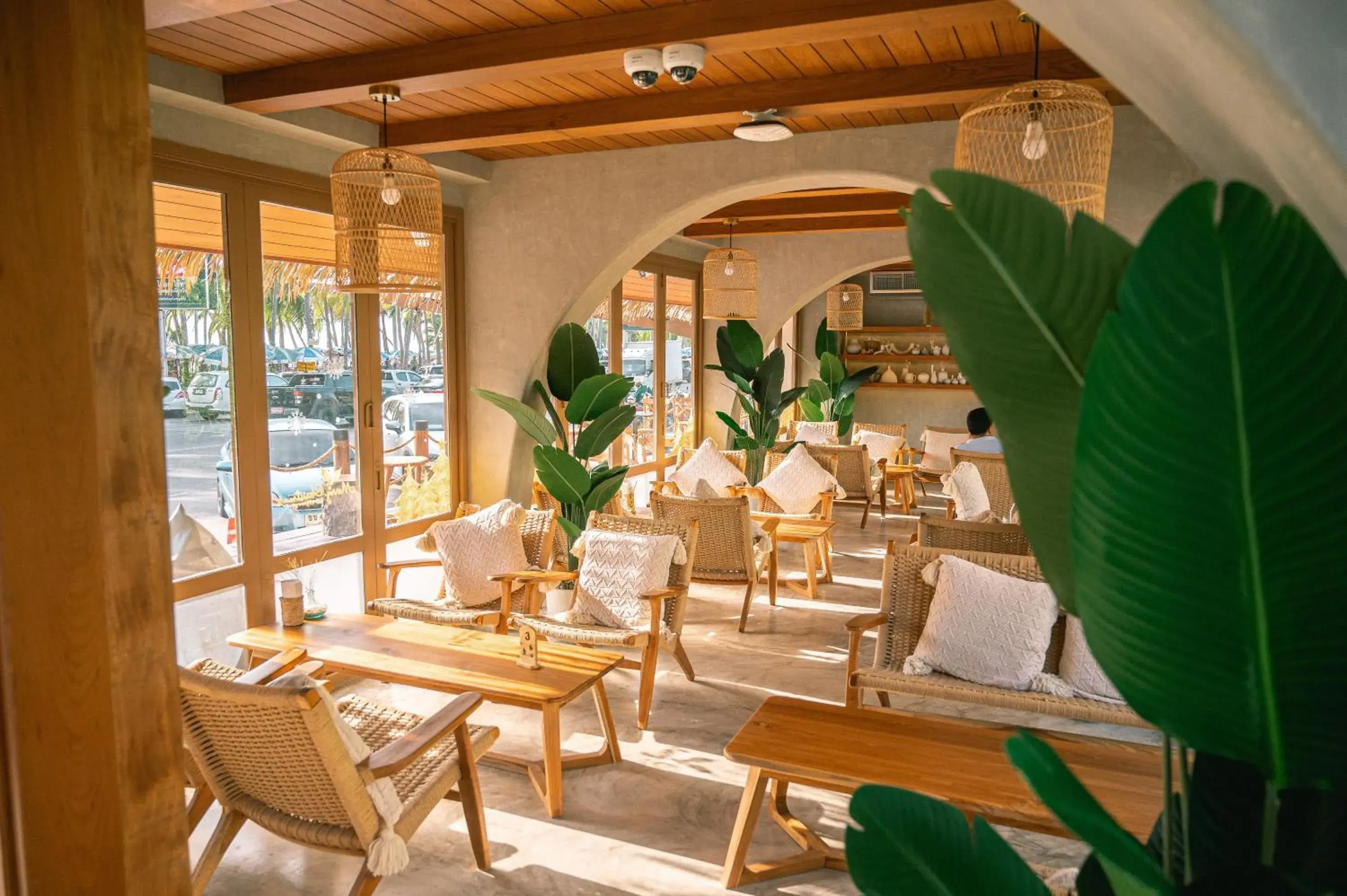 Restaurant/places to eat in Amari Bangsaen Formerly The Tide Resort Bangsaen Restaurant/places to eat in Amari Bangsaen Formerly The Tide Resort Bangsaen