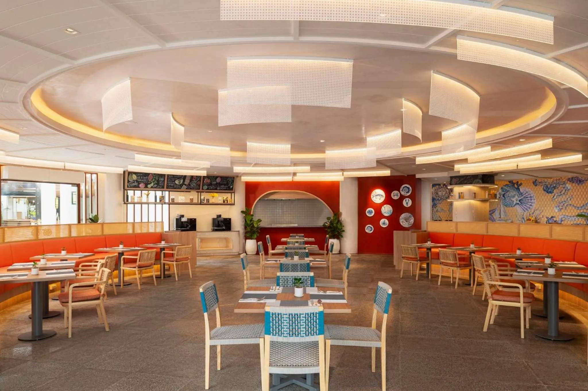 Restaurant/places to eat in Amari Bangsaen