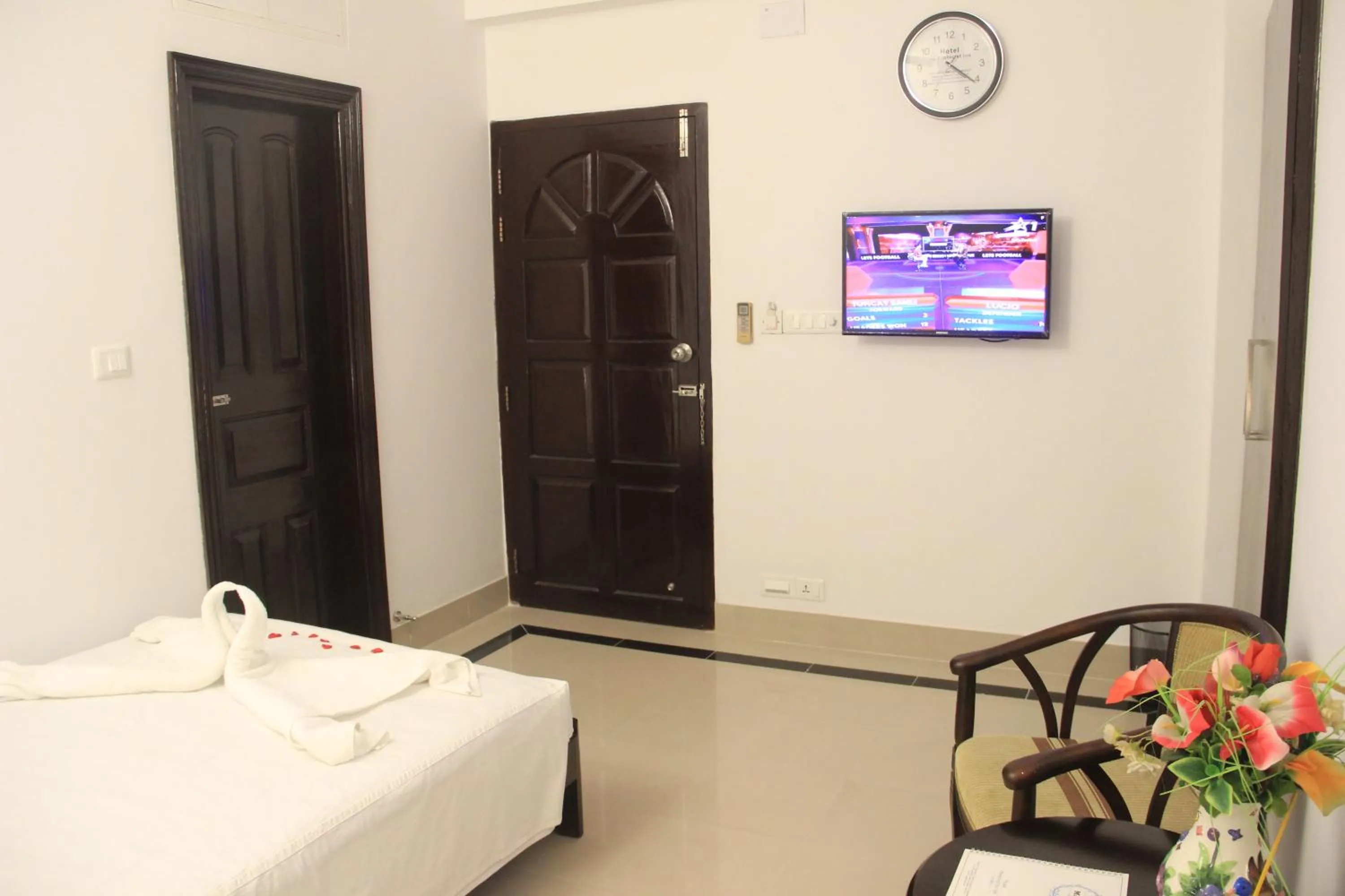 Bed in Aristocrat Inn - Lake Park & USA club