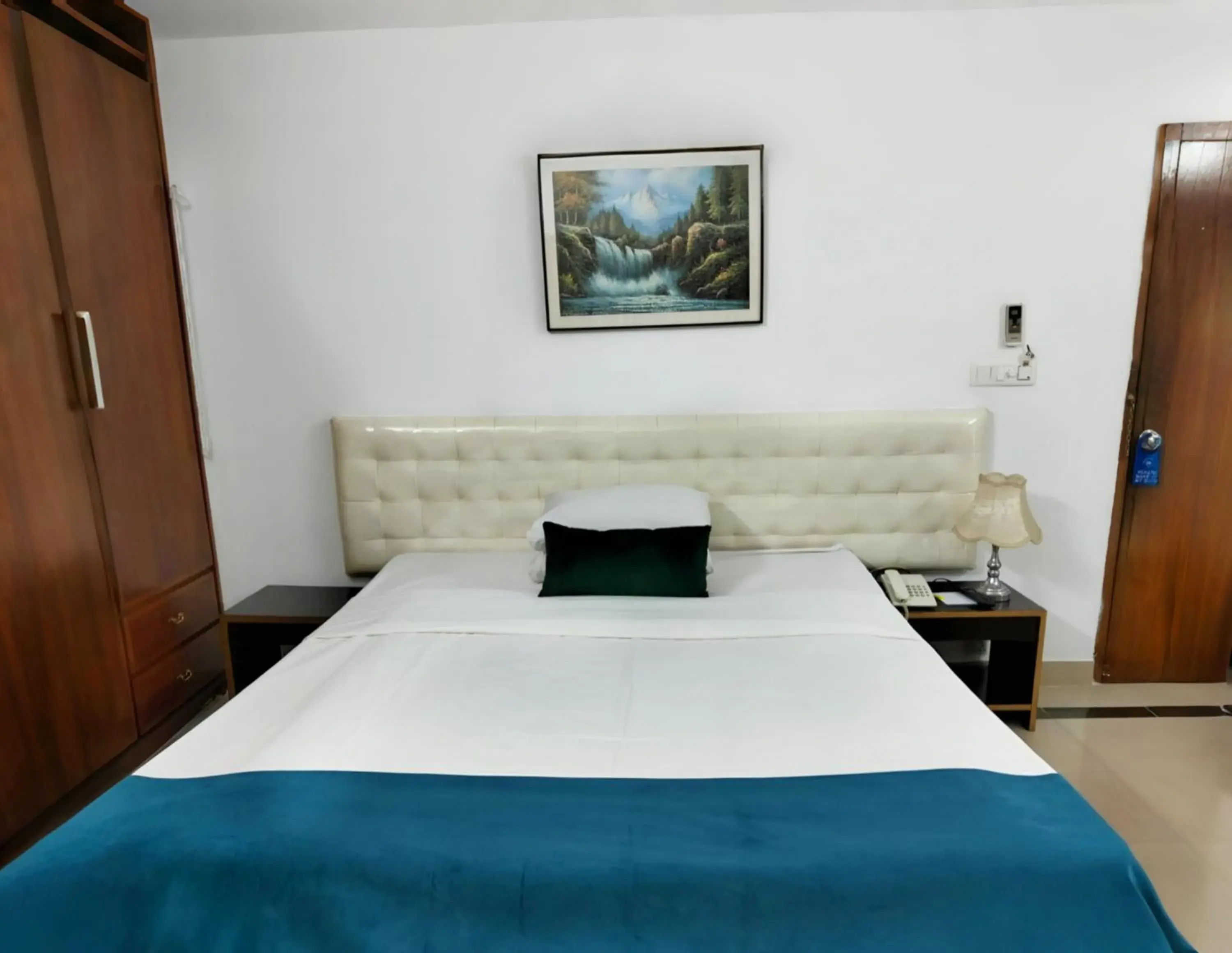 Bedroom, Bed in Aristocrat Inn - Lake Park & USA club Bedroom, Bed in Aristocrat Inn - Lake Park & USA club