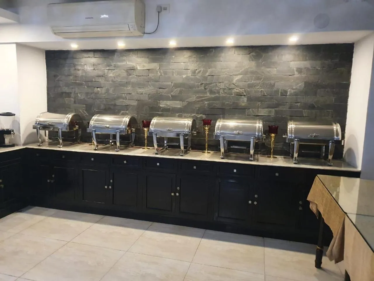 Aristocrat Inn - Lake Park & USA club