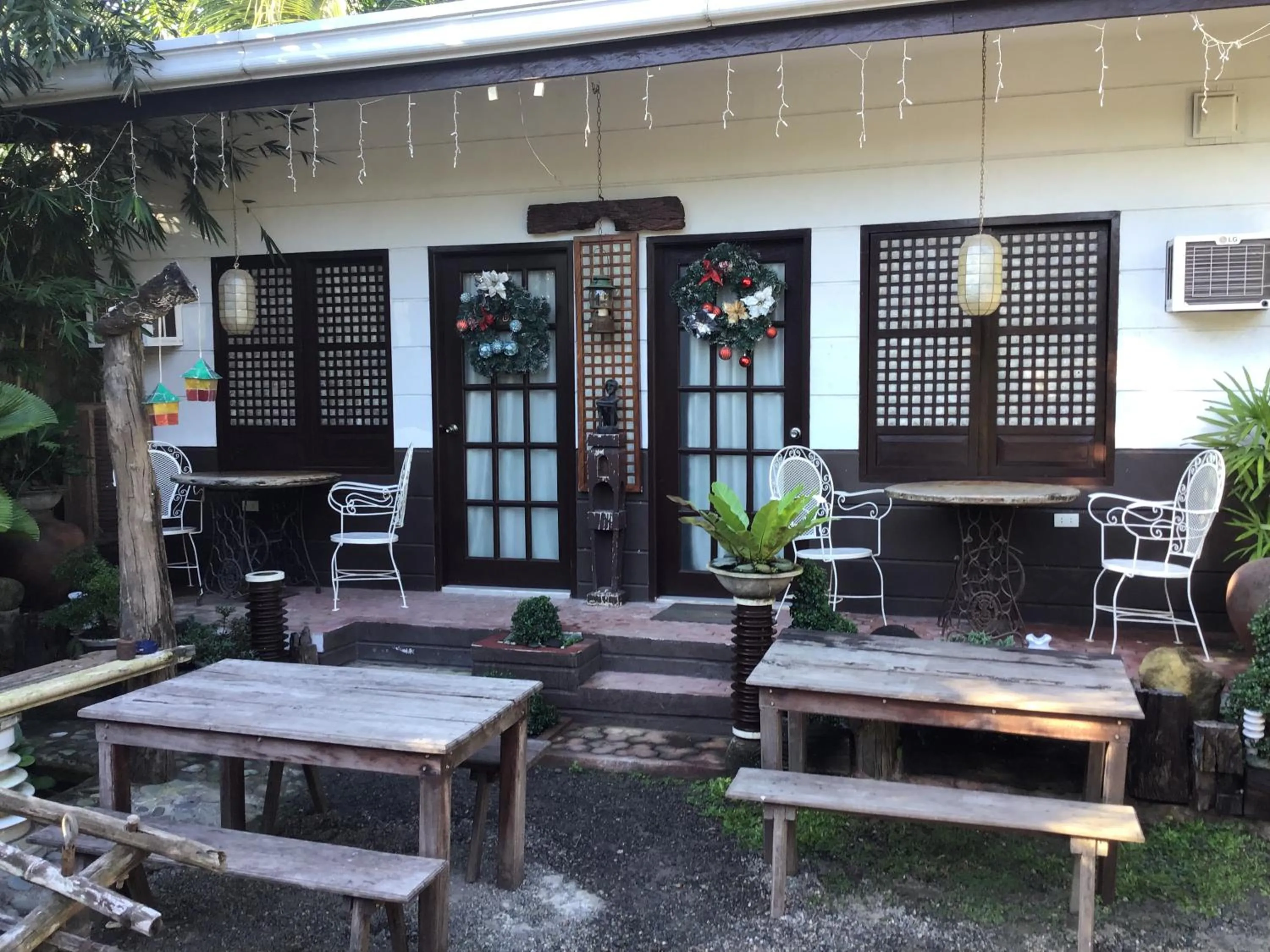 Garden view in Mount Pinatubo Base Camp at CASA HERMOGINA