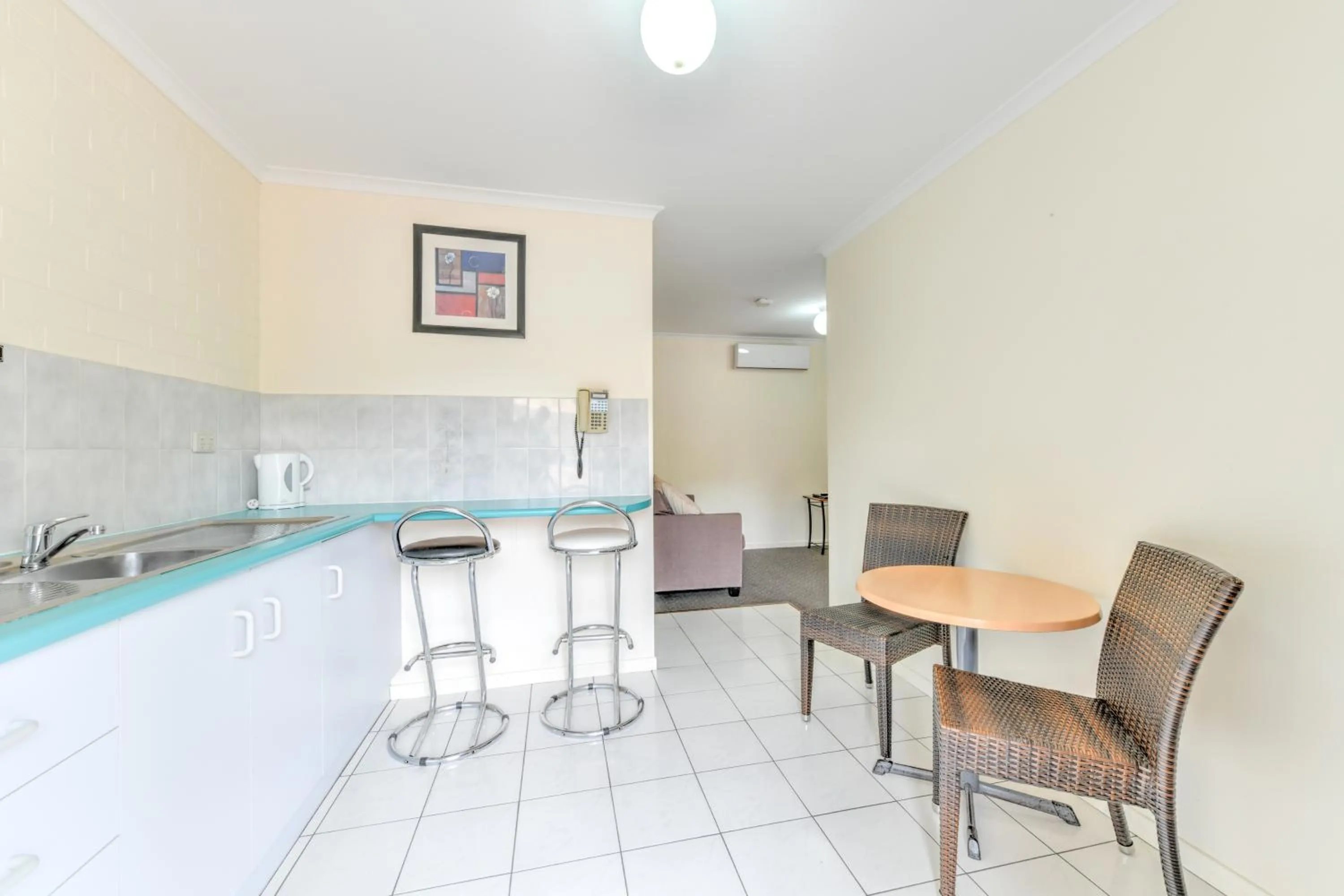 Coffee/tea facilities in Motel Grande