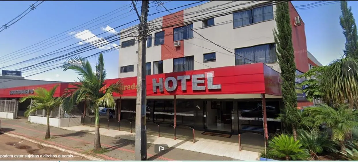 Property building in Hotel Ideal Beltrão