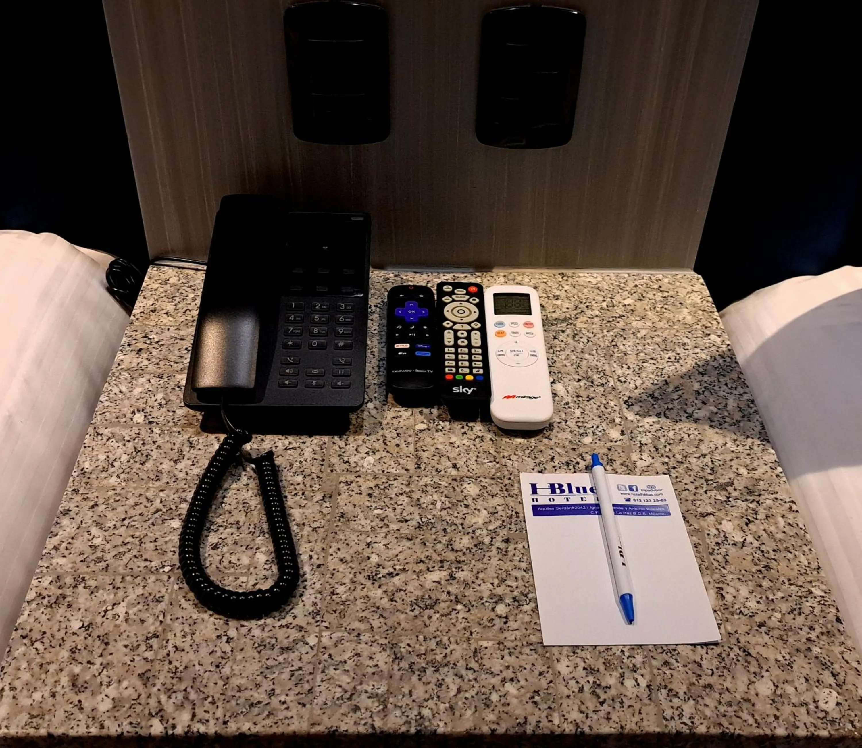 Photo of the whole room in Hotel HBlue Malecón