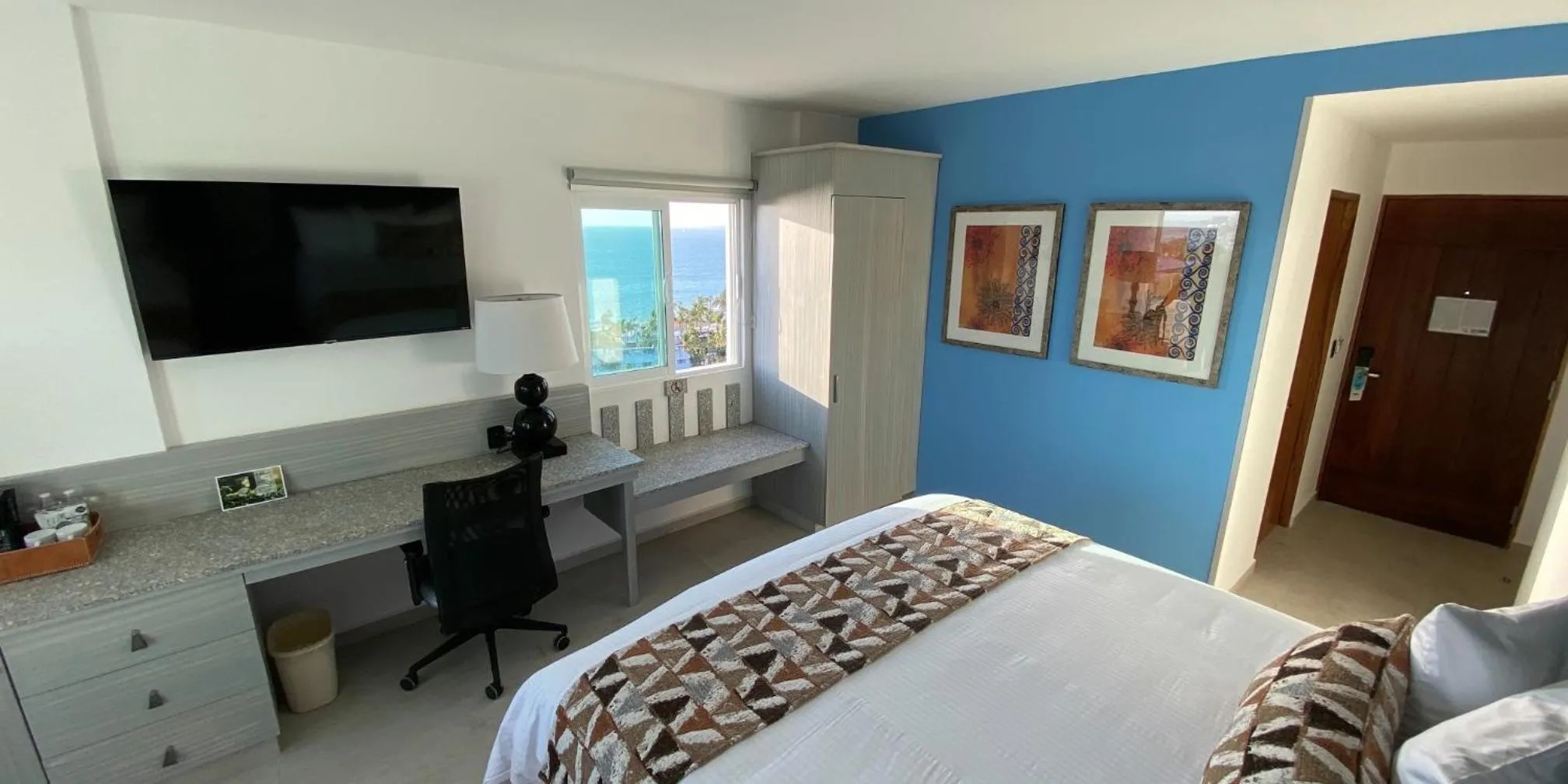 TV and multimedia, Bed in Hotel HBlue Malecón