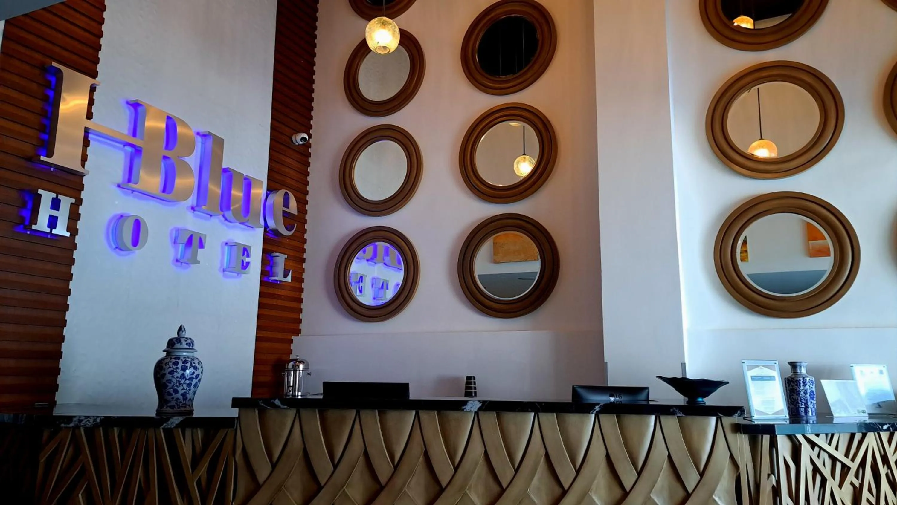 Lobby or reception in Hotel HBlue Malecón